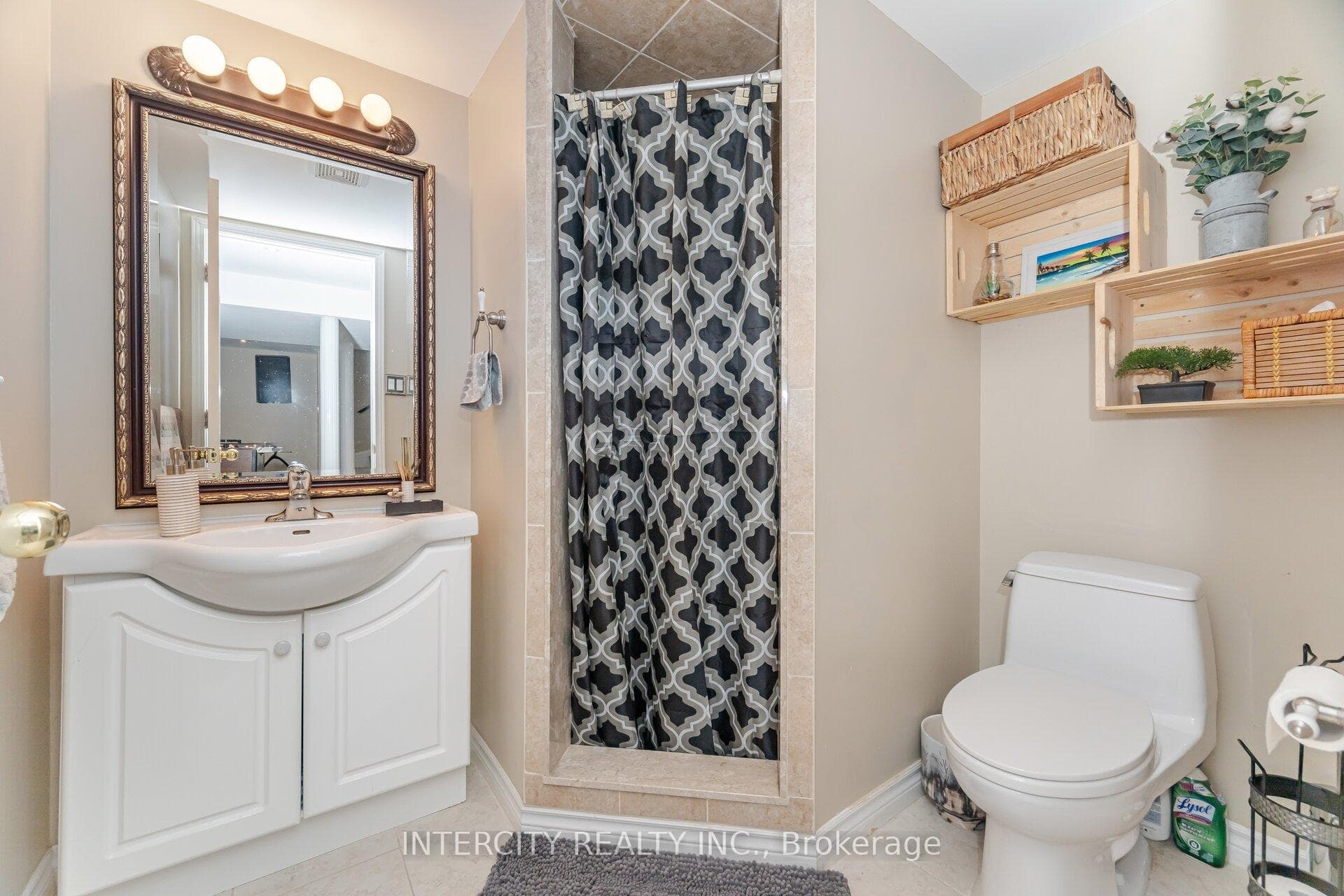 19 Aspenwood Trail photo 46