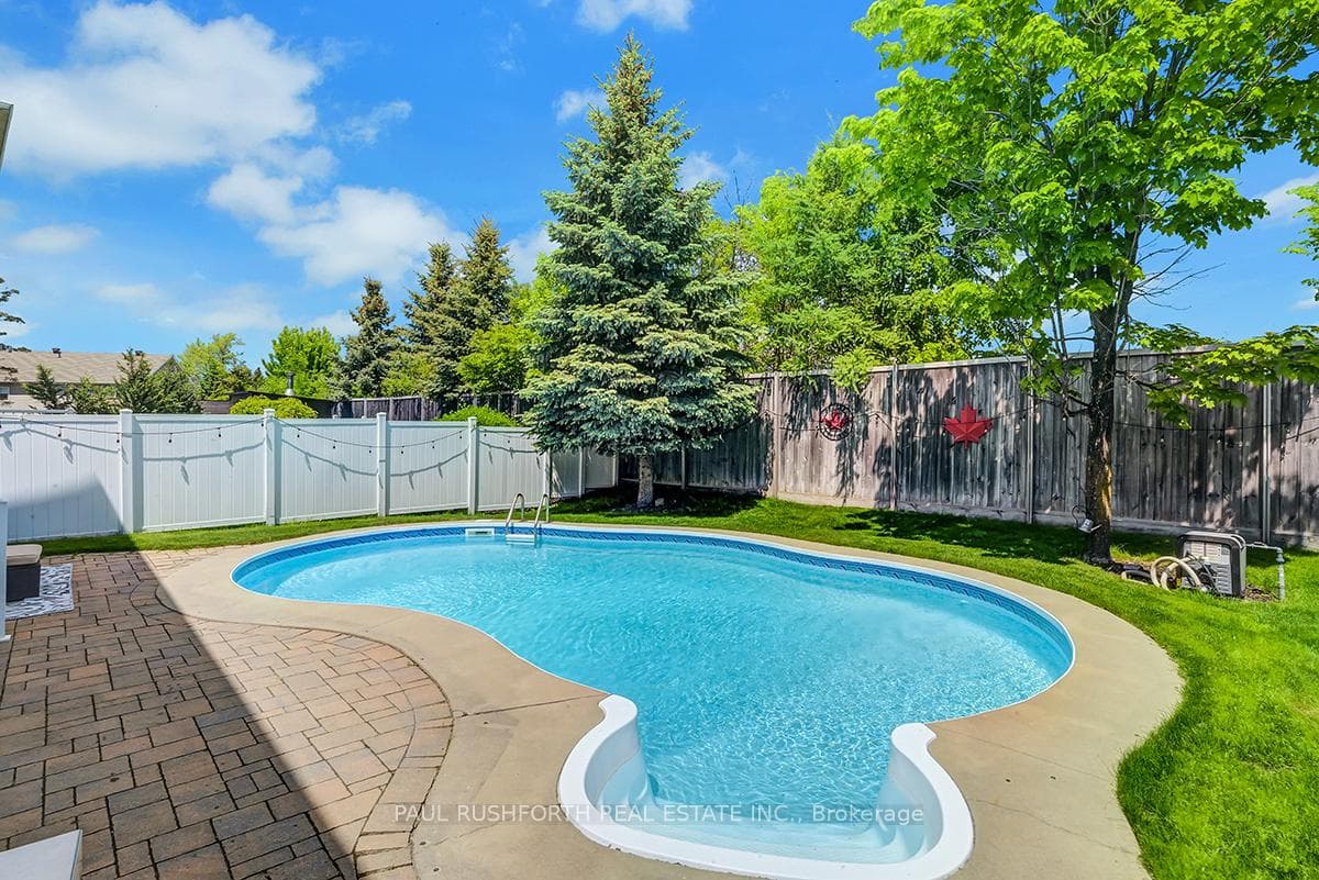 937 Rossburn Crescent photo 3