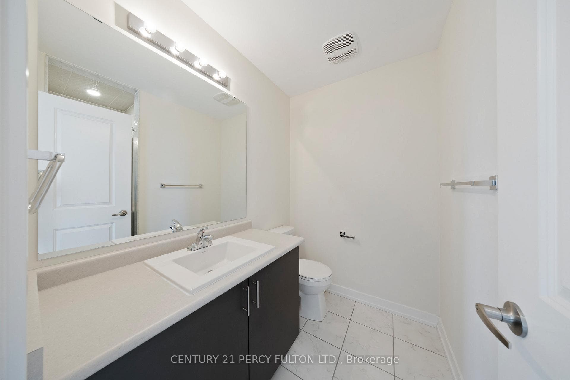 2550 Castlegate Crossing Drive Unit 318 photo 25
