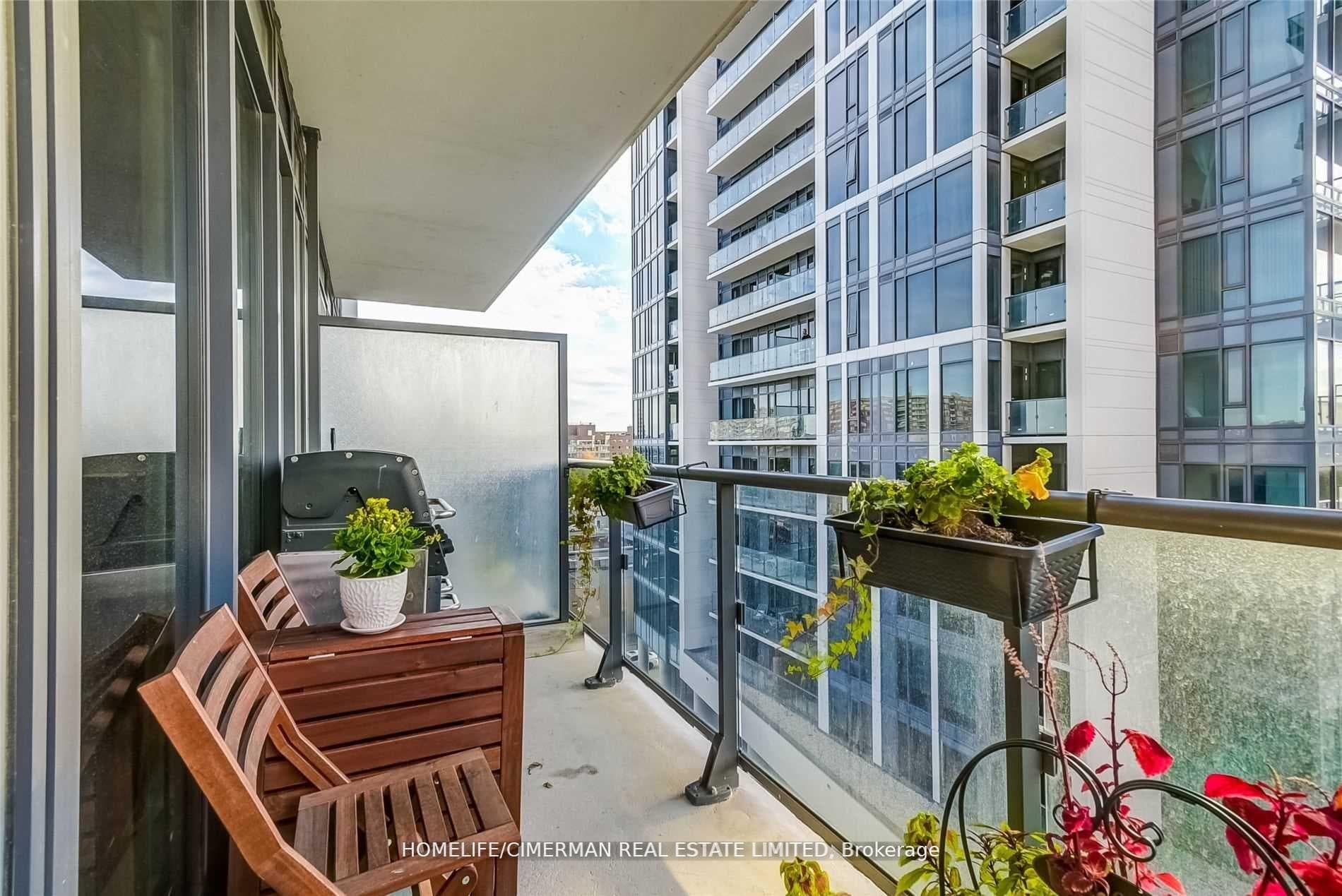 9600 Yonge Street Unit 706B photo 23
