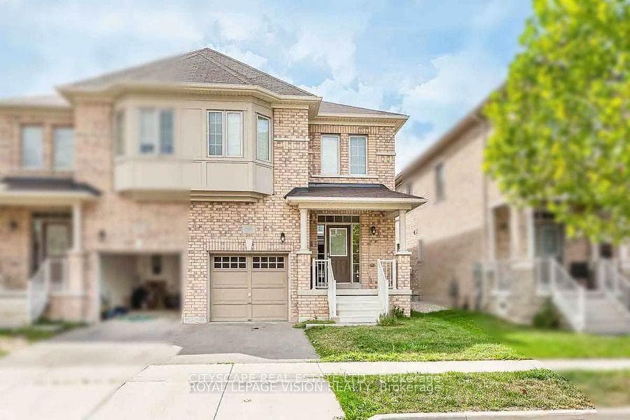 531 Stream Crescent photo 1