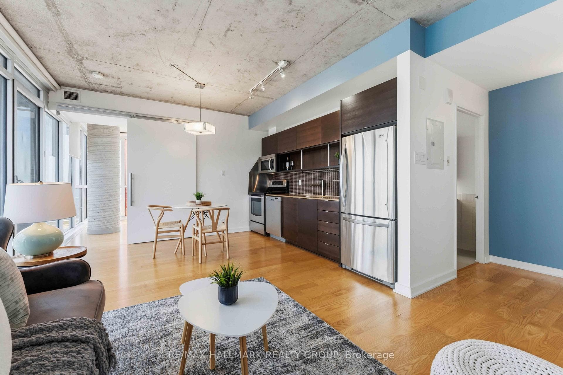 324 Laurier Avenue Unit 2110 photo 10