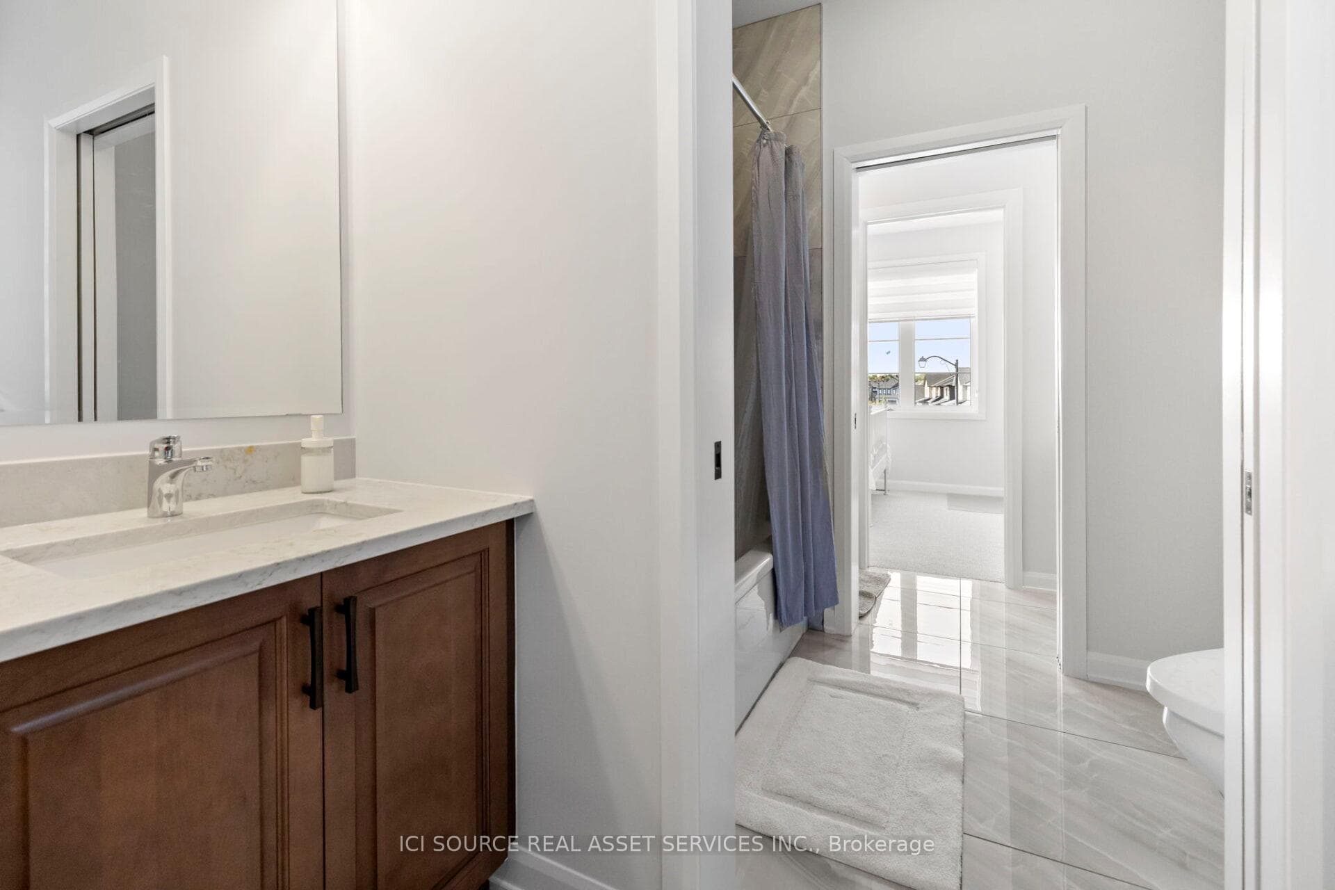 733 Coast Circle photo 26