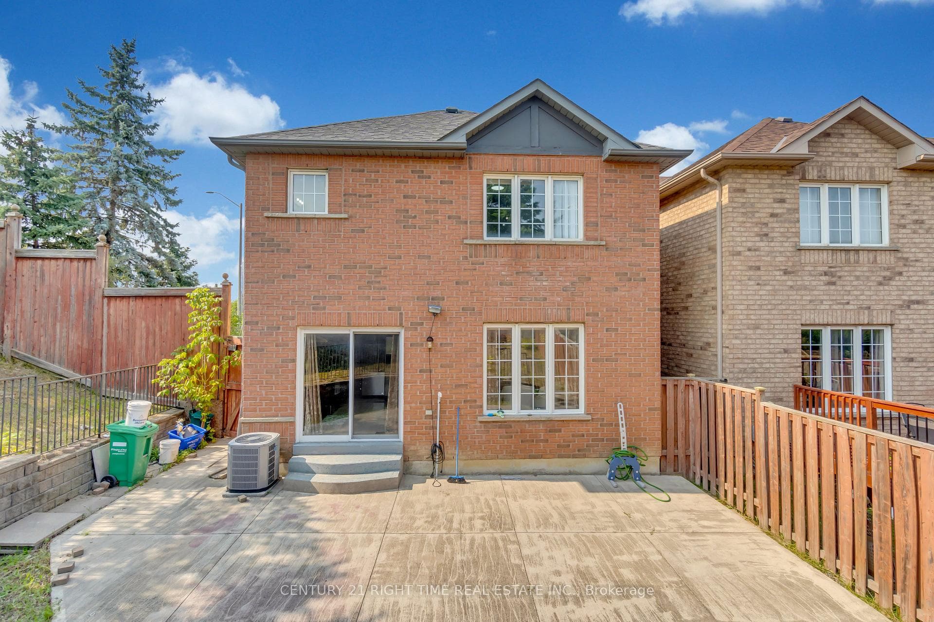 32 Elmpark Court photo 14