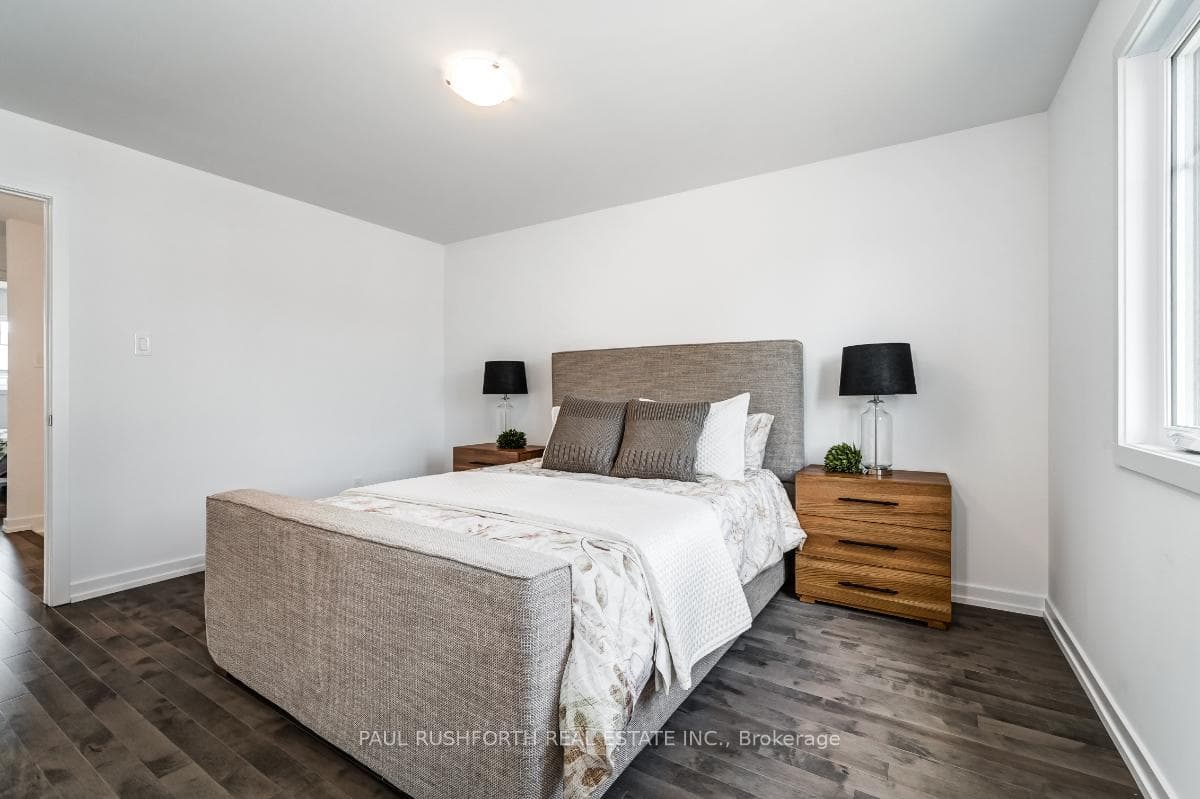 Model Home-325 Dion
