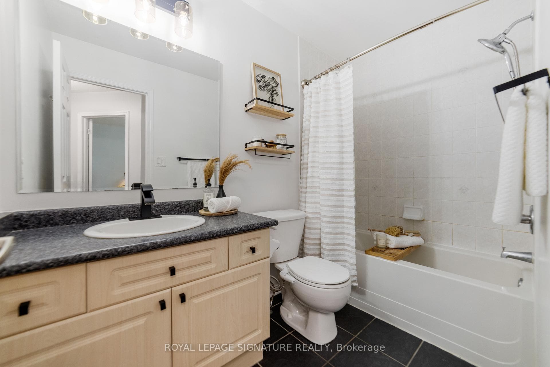 3113 Stornoway Circle photo 18