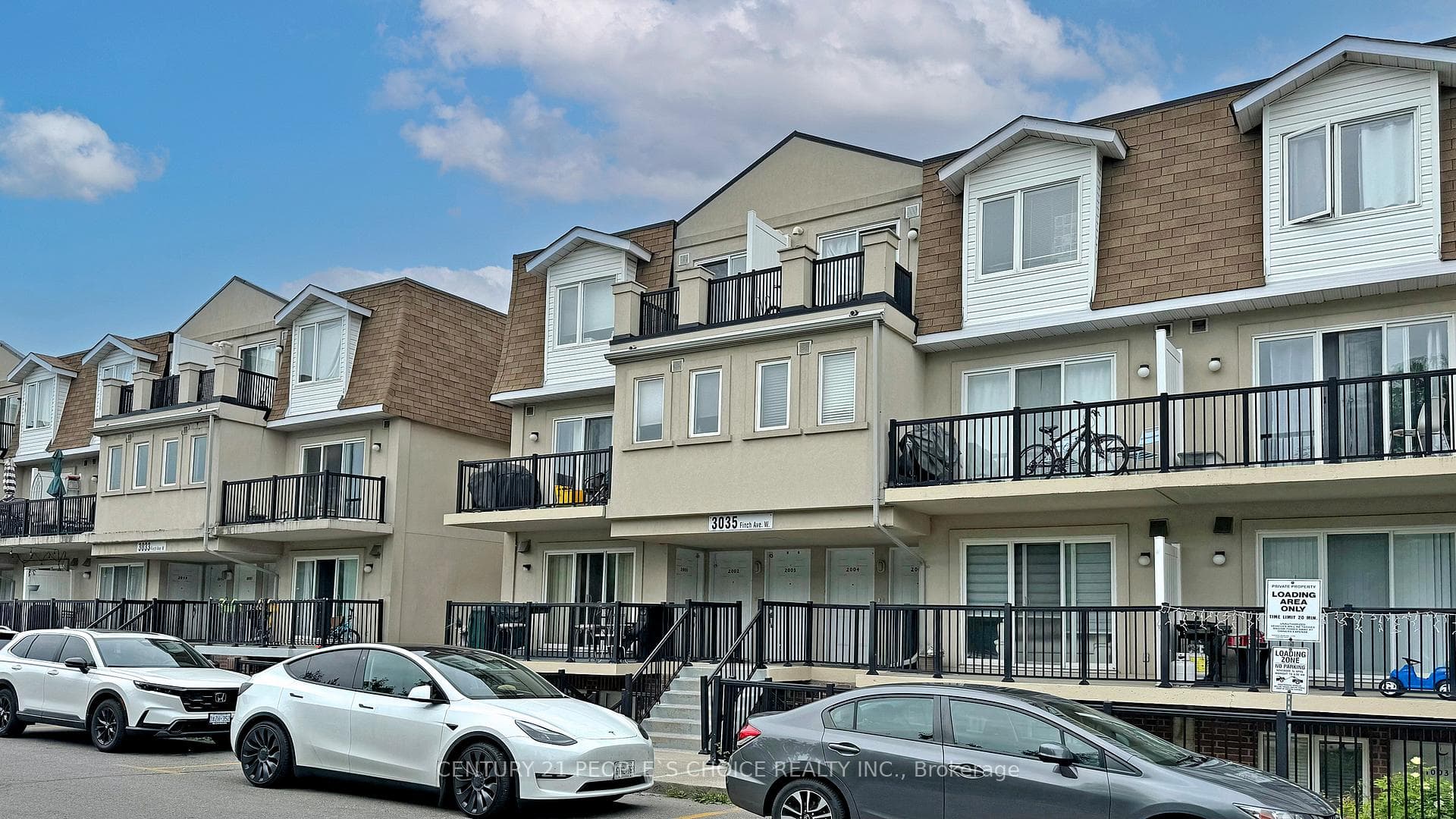 3035 Finch Avenue Unit 1001 photo 2