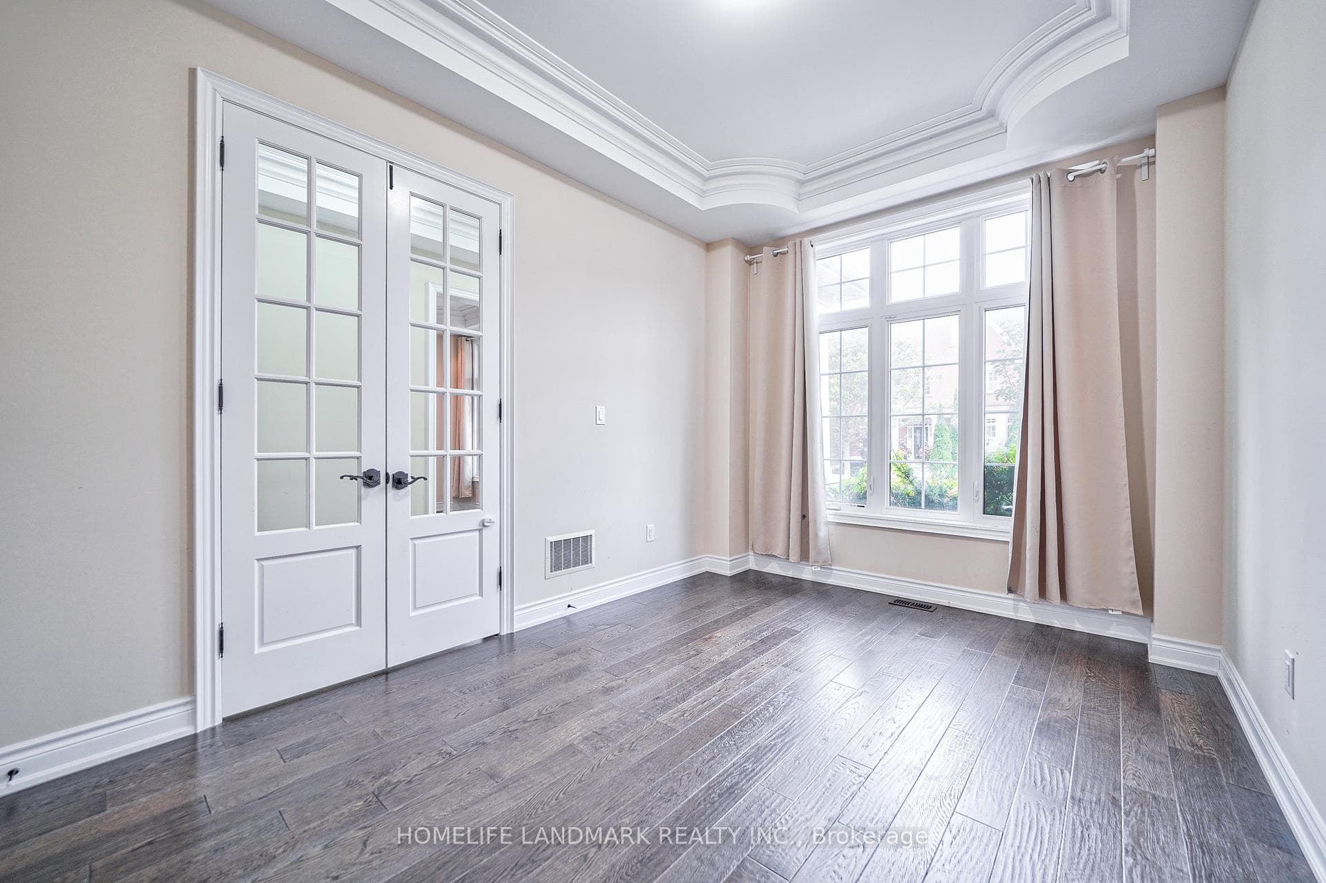 31 Angus Glen Boulevard photo 5