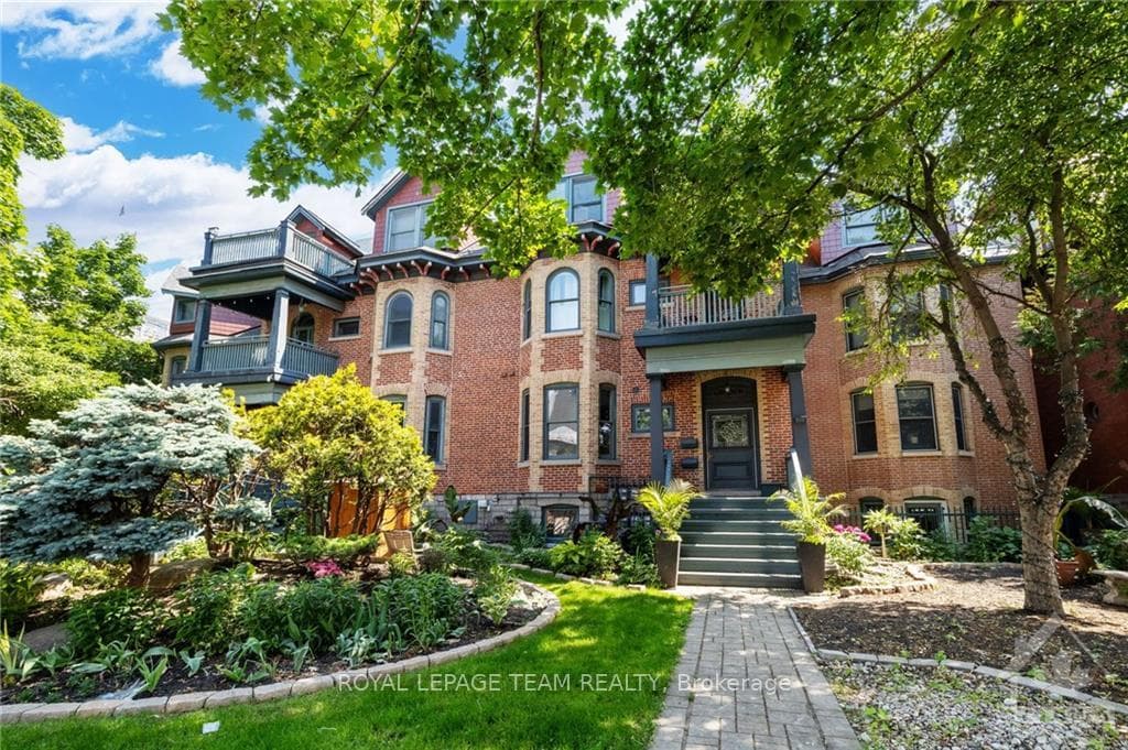 513 KING EDWARD Avenue Unit 1 photo 1