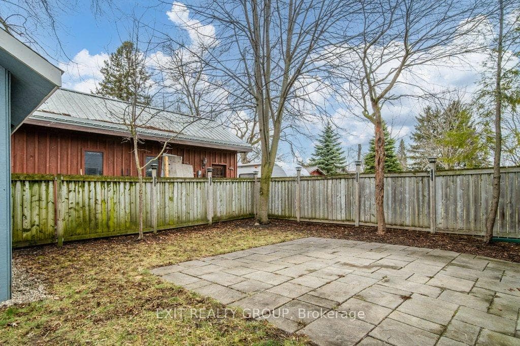 48 South George Street photo 35