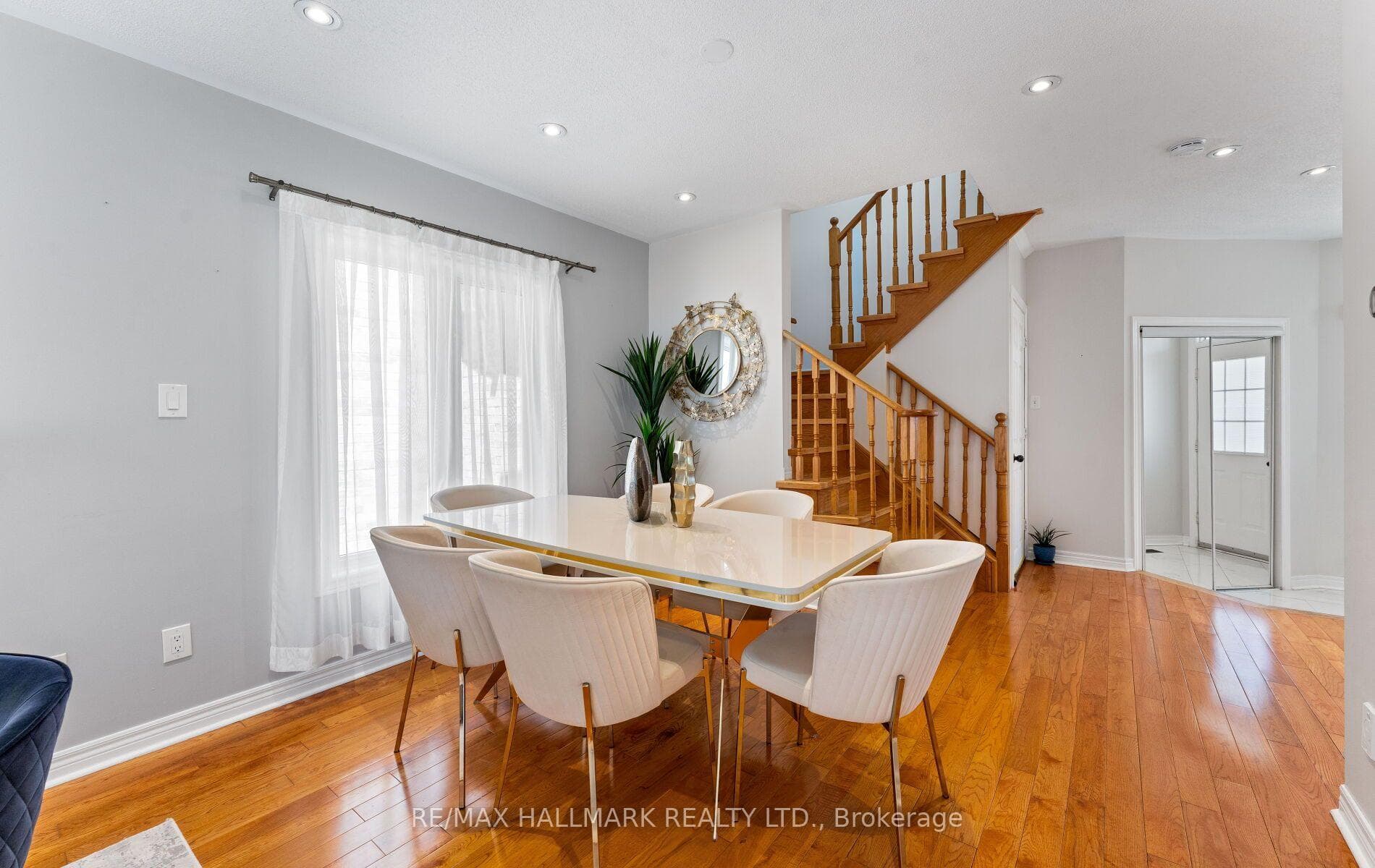 17 Rushingbrook Drive photo 15