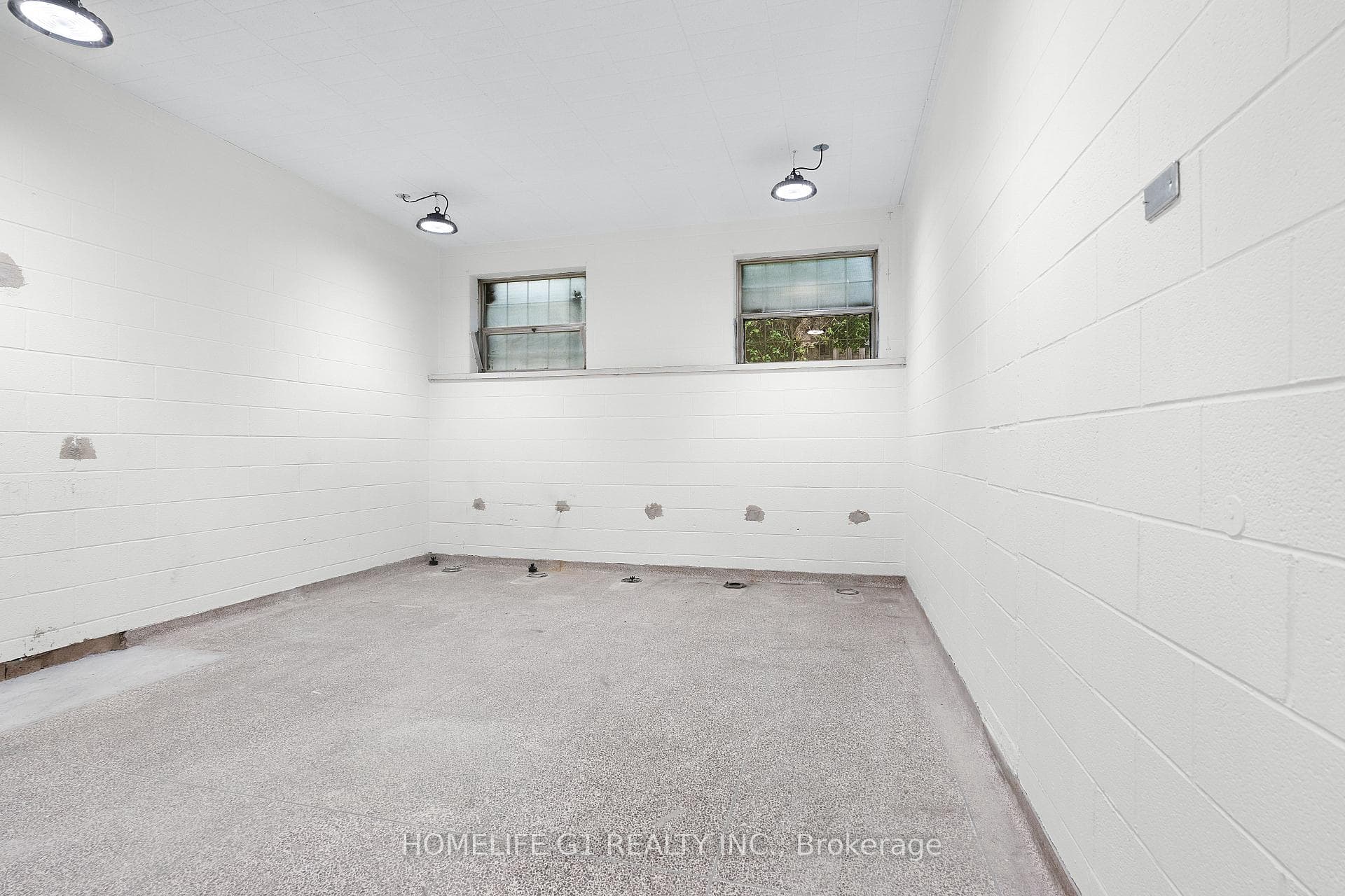 337 Gage Avenue photo 12