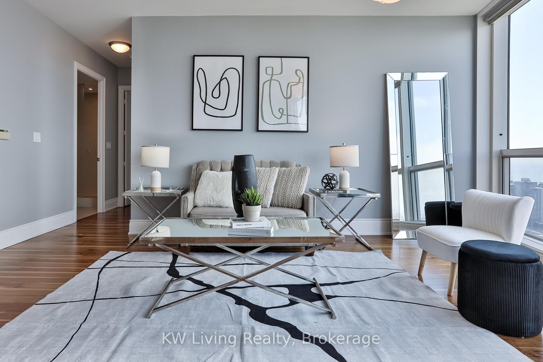 388 Yonge Street Unit 7514 photo 12