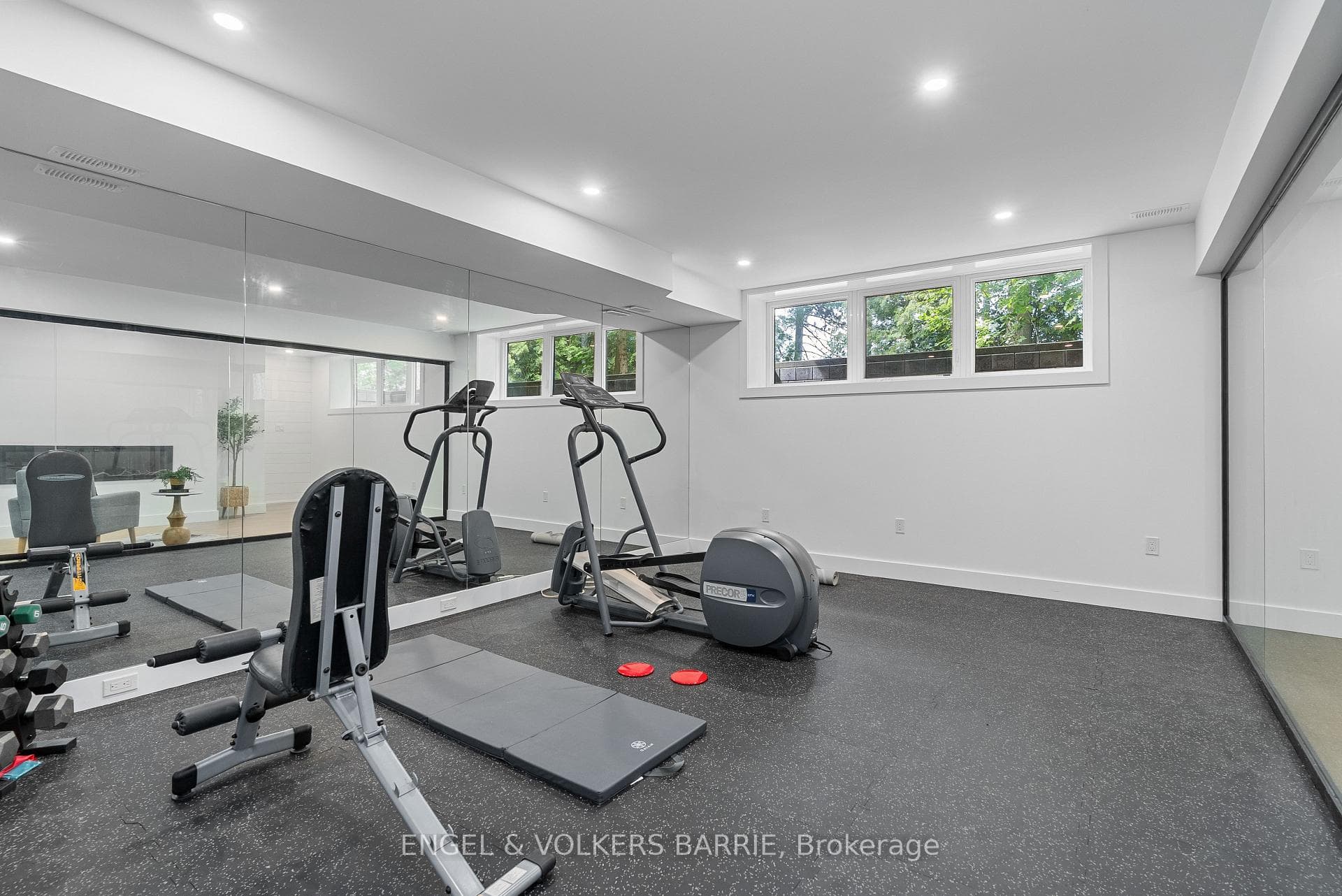 262 Trillium Place photo 35