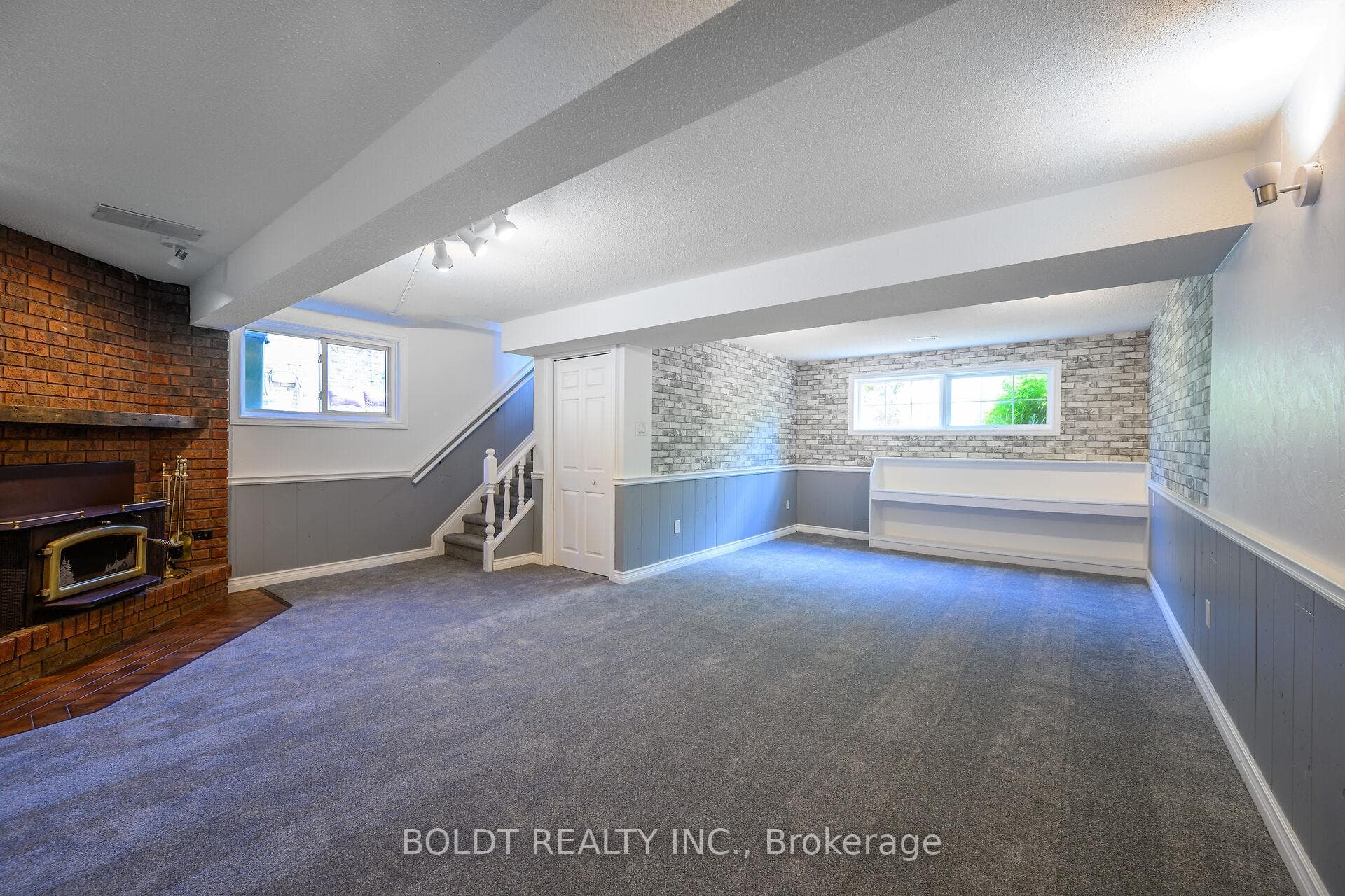 50 Adis Avenue photo 20