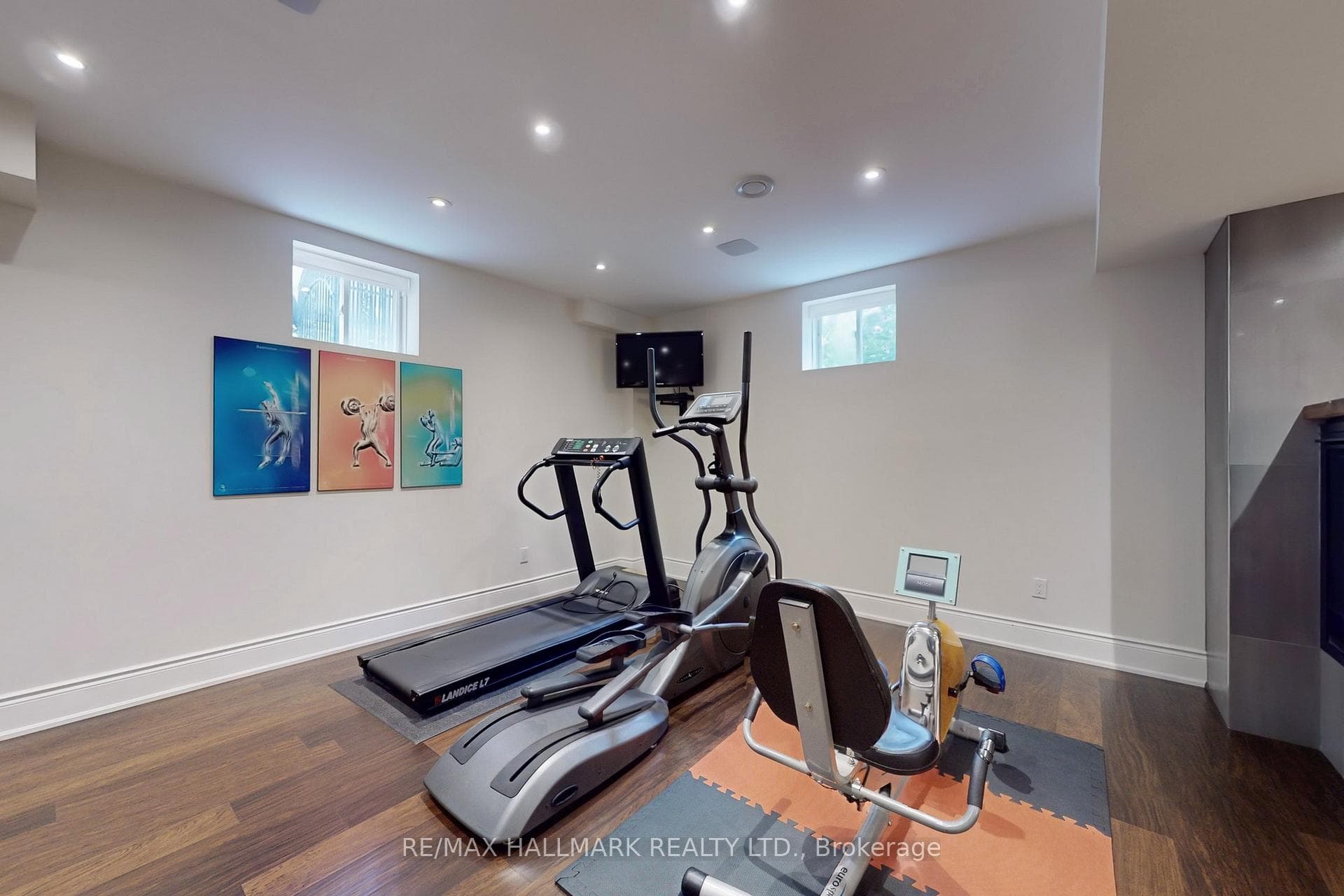 436 Paradelle Drive photo 42