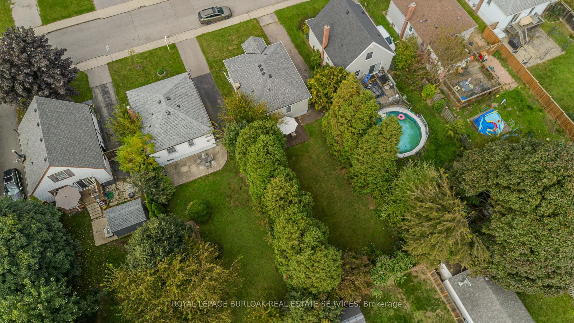 187 East 25th Street photo 8