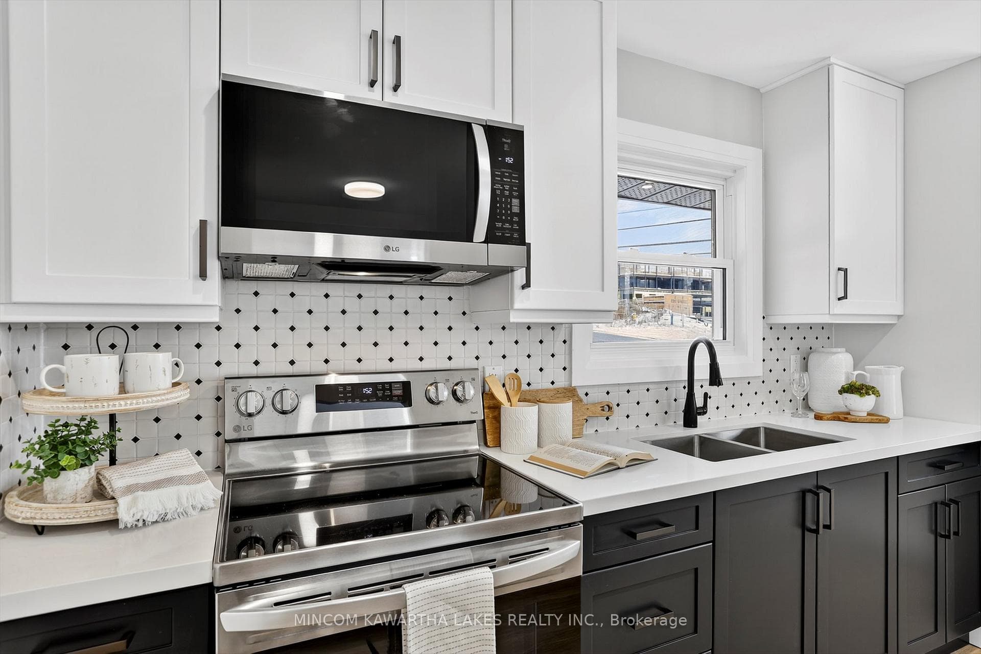 152 Langton Street photo 13