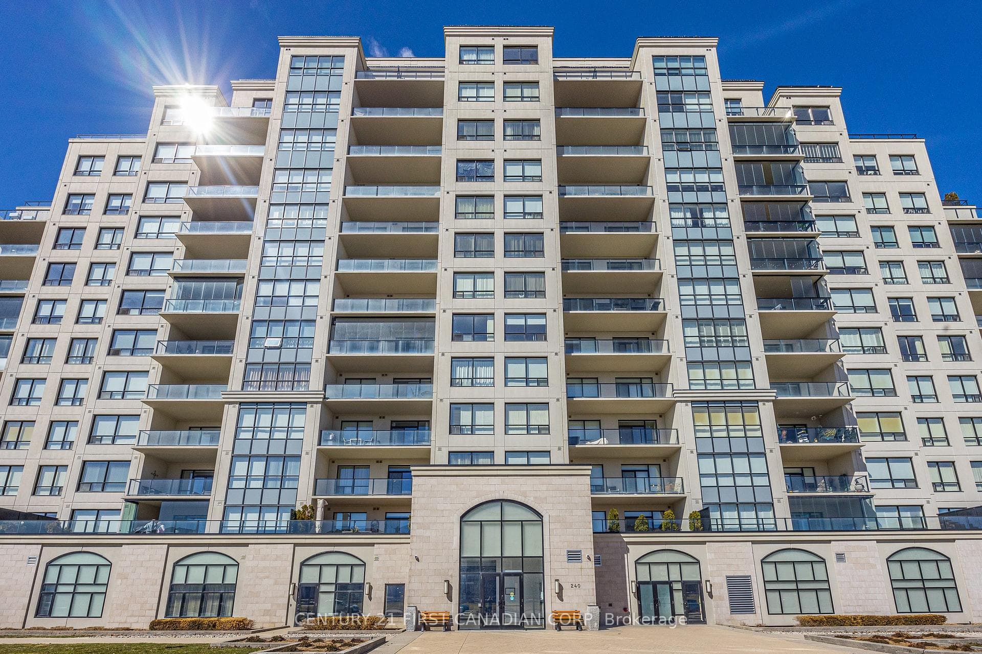 240 Villagewalk Boulevard Unit 605 photo 38