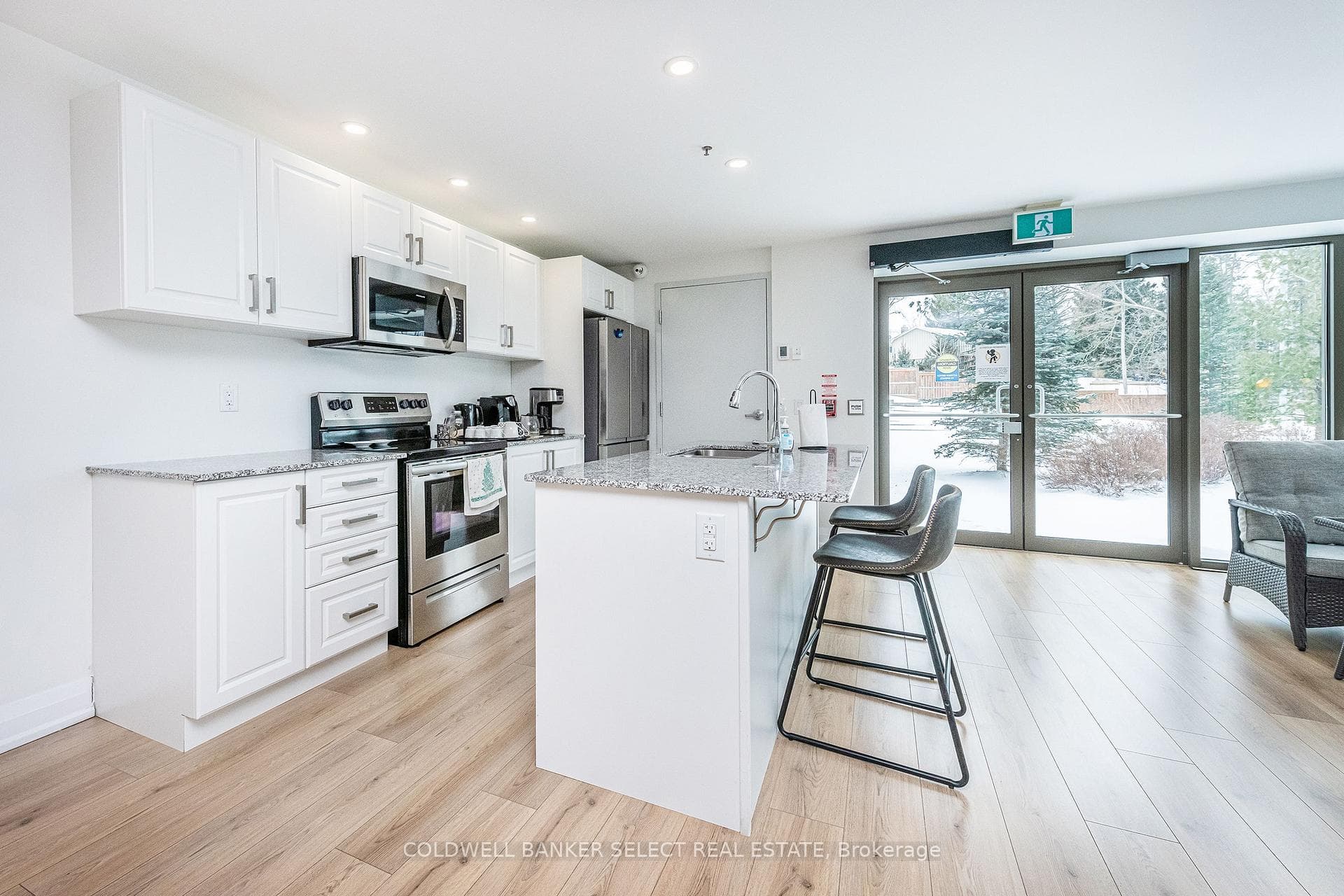 64 Queen Street Unit 505 photo 34