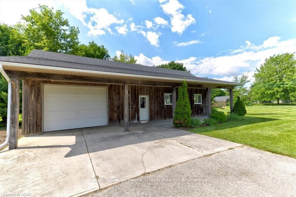 35 MUIR Crescent photo 43