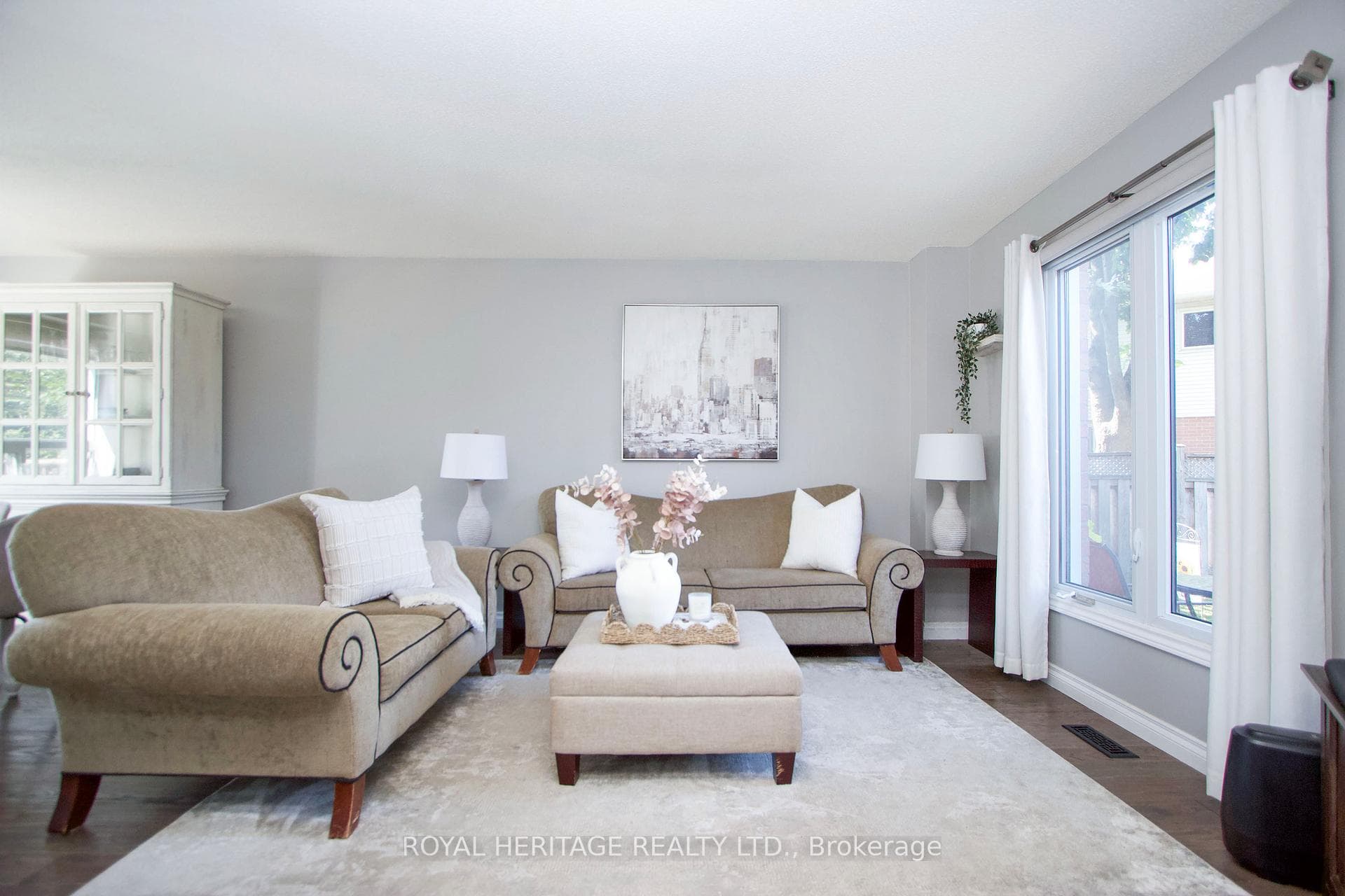3 Hillhurst Crescent photo 6