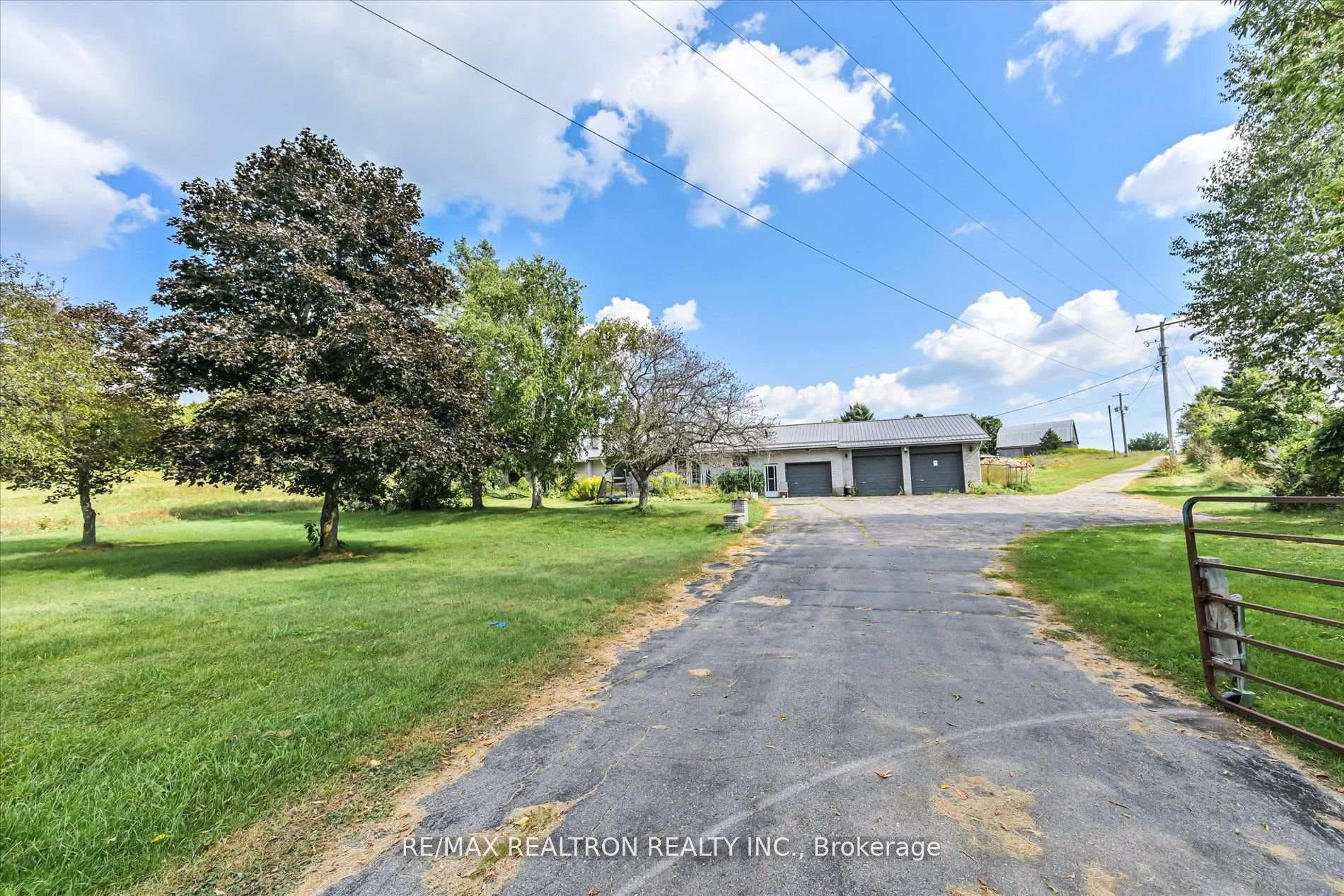 887 County 48 Road photo 15