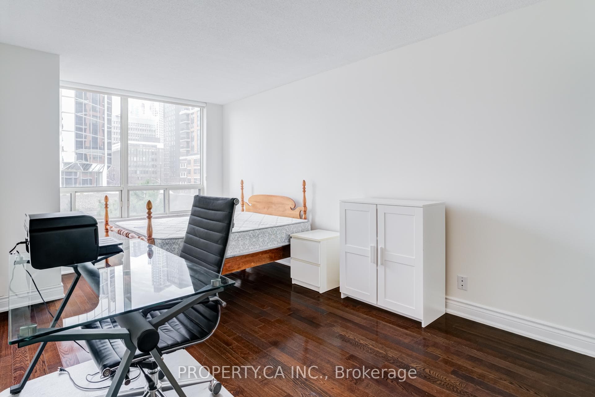 1 Aberfoyle Crescent Unit 410 photo 26