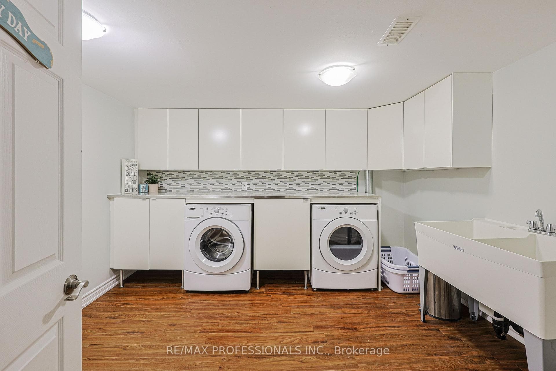 19 Sealcove Drive photo 32