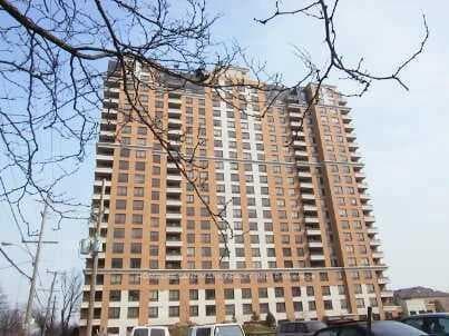 18 Sommerset Way Unit 1603 photo 1
