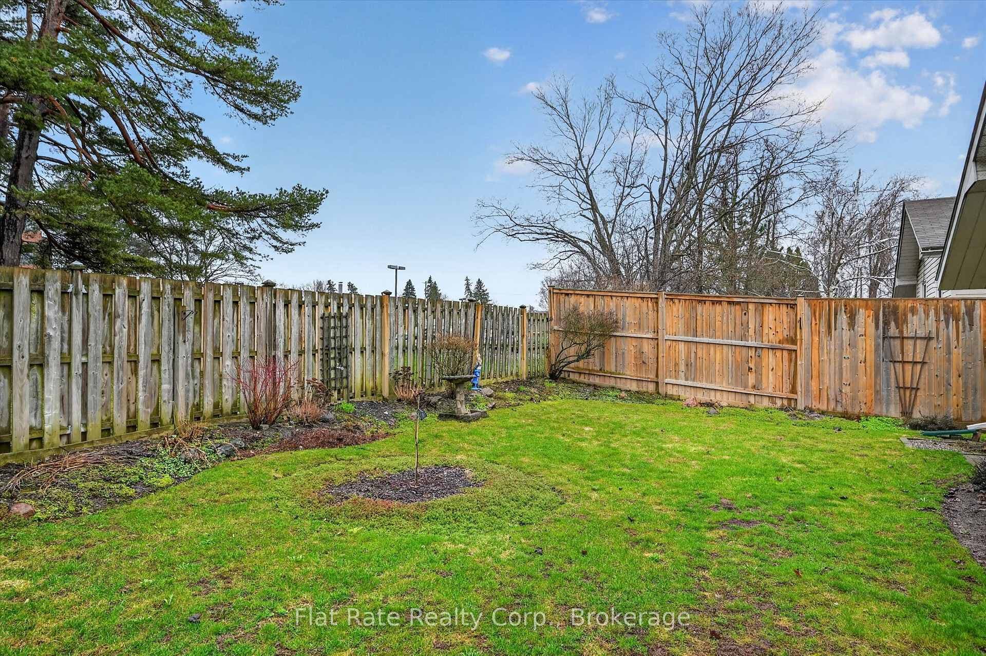 129 Dumble Avenue photo 50