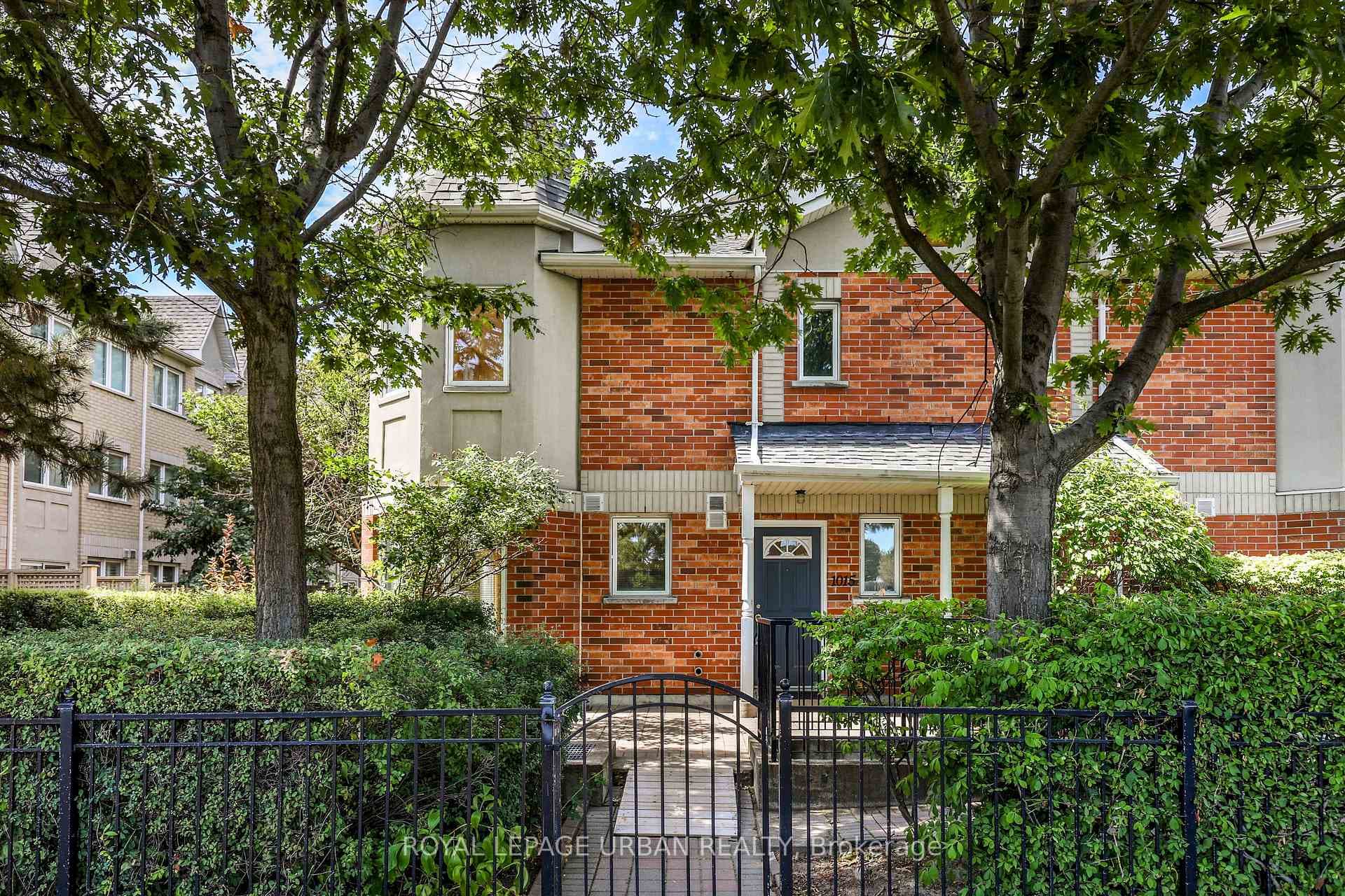 28 Rosebank Drive Unit 1015 photo 1