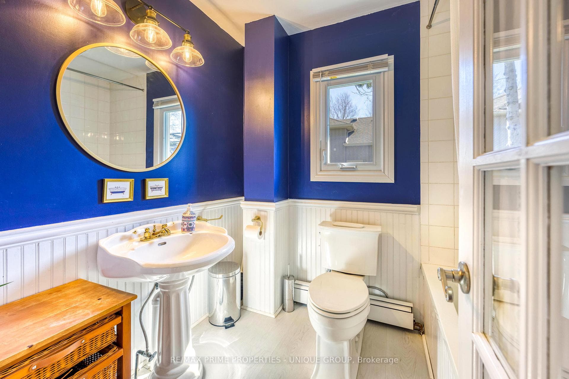 2693 John Street photo 19