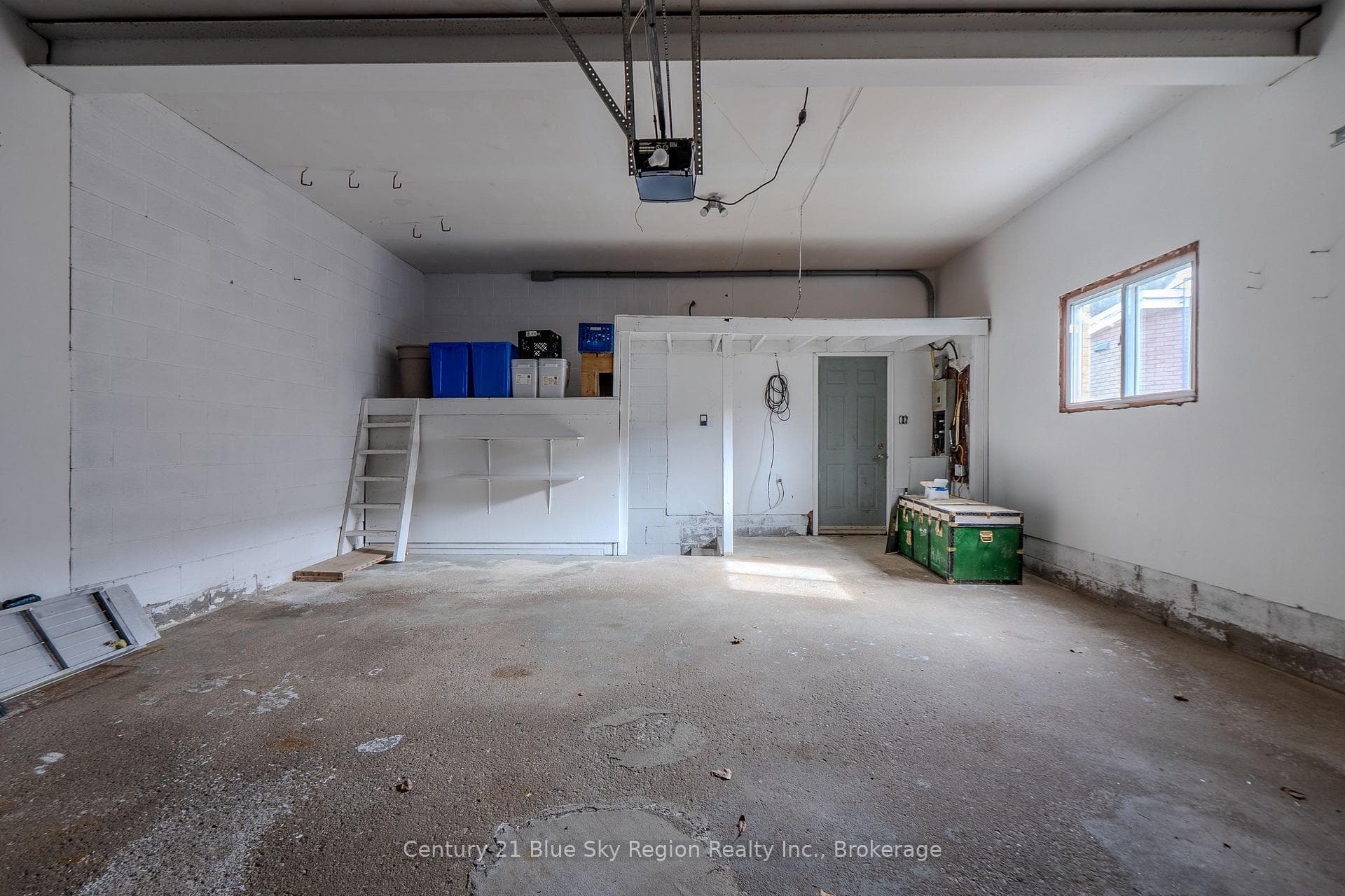 28 Labreche Drive photo 46