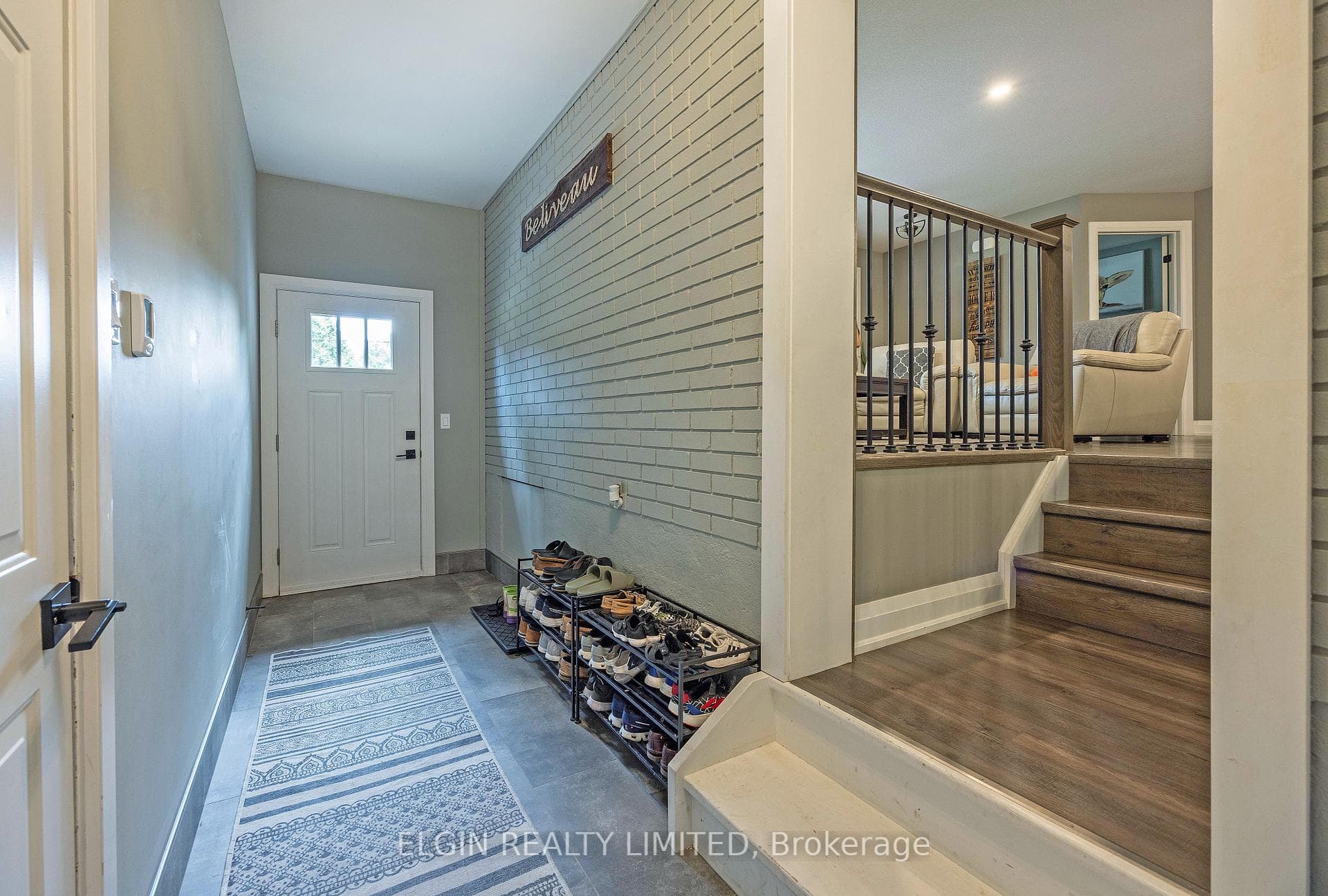 12 Vineden Drive photo 28
