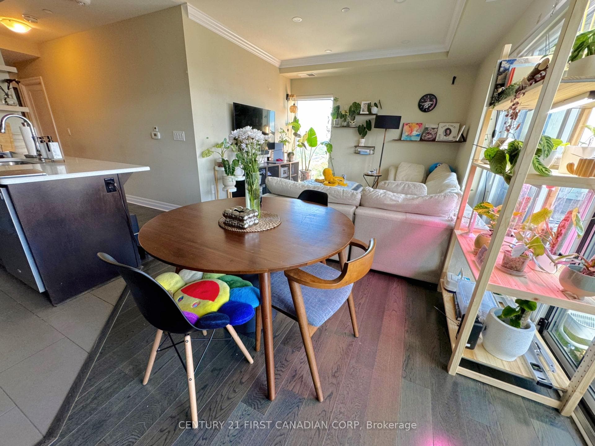 505 Talbot Street Unit 1604 photo 9