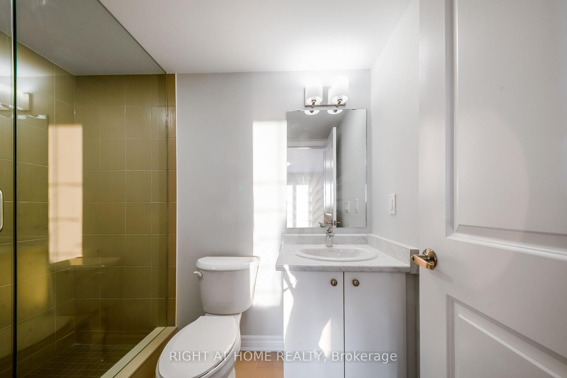 2437 Verne Bowen Street photo 8