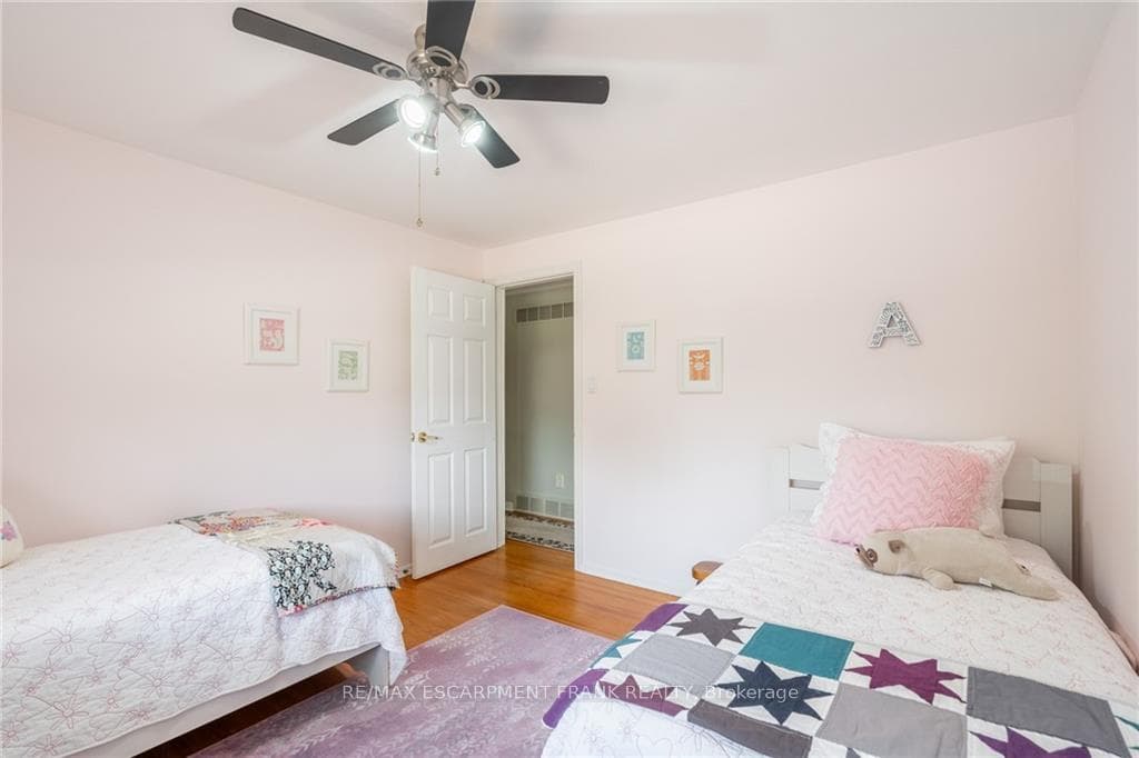 25 Price Avenue photo 24