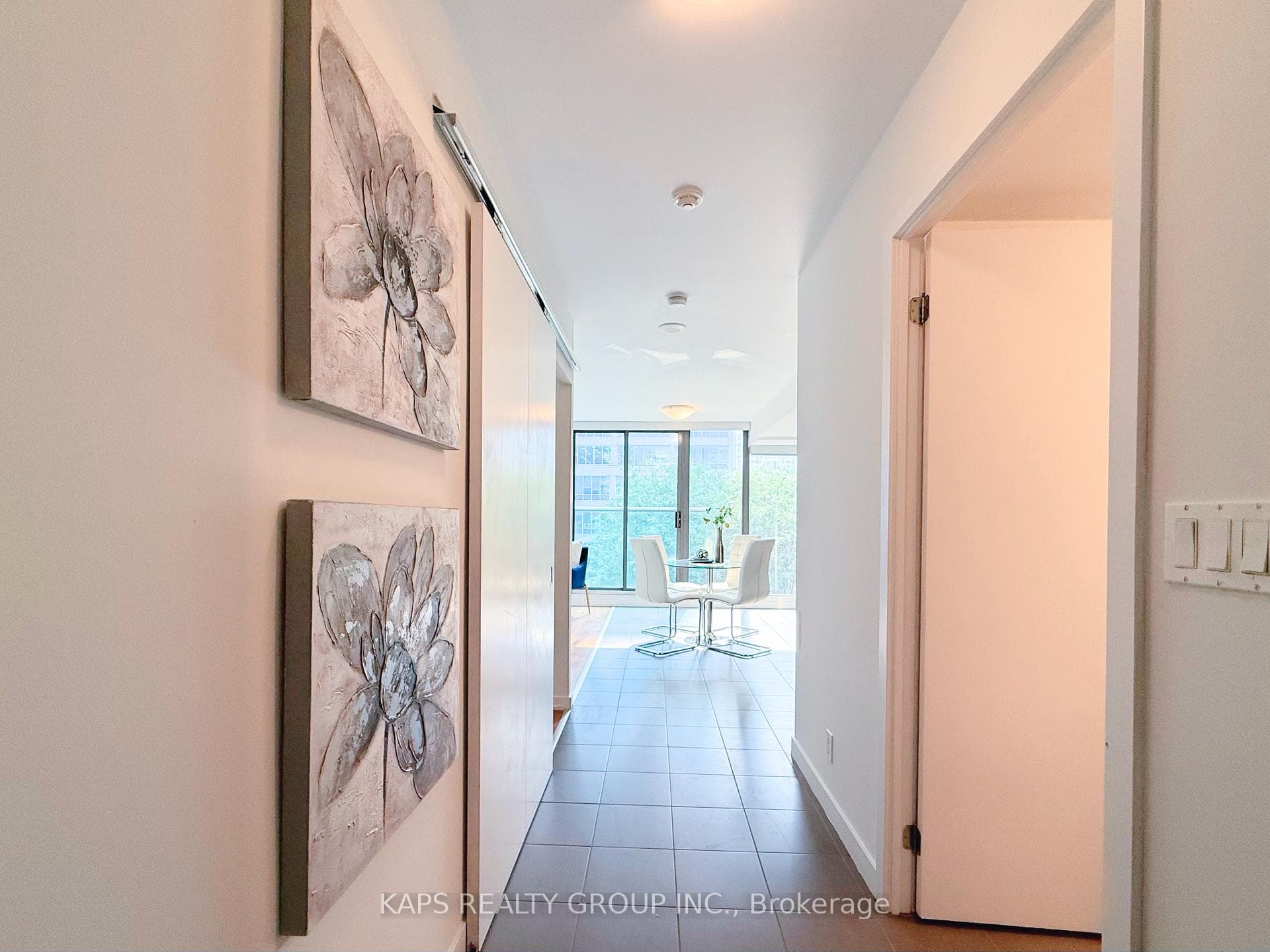 33 Lombard Street Unit 410 photo 15