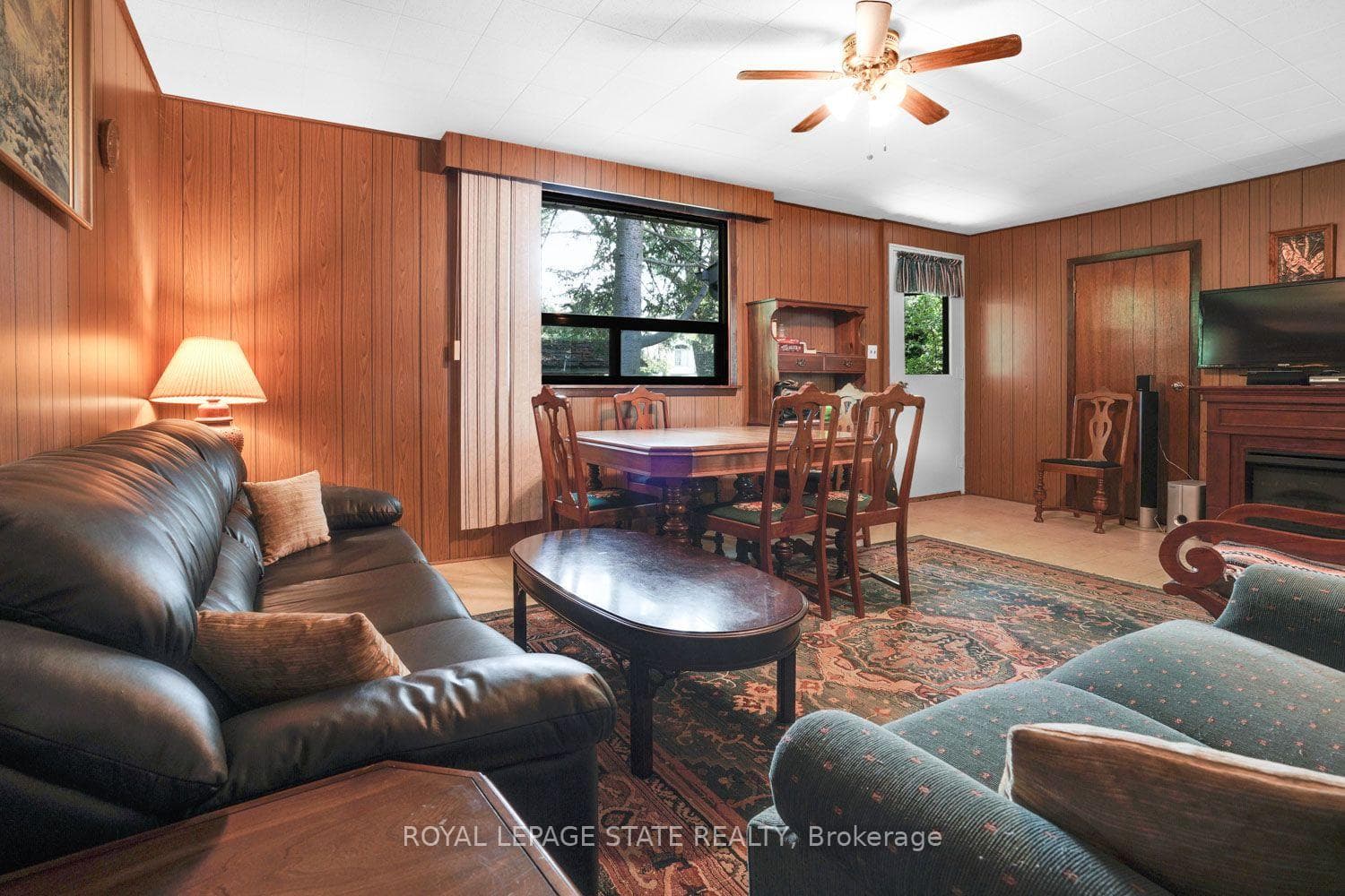 104 Farley Circle photo 7