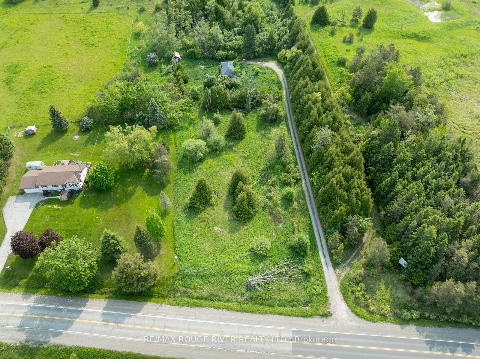 15 Capstick Road photo 3