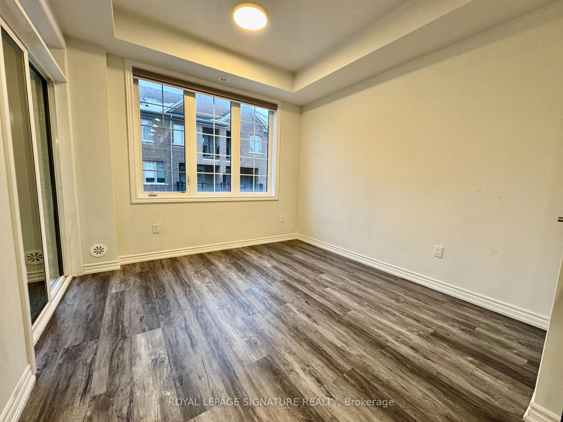 139 Frederick Wilson Avenue photo 13