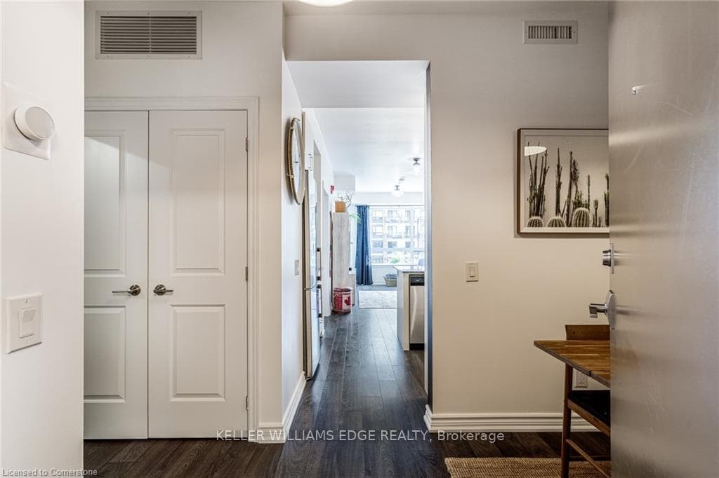 40 Esplanade Lane Unit 202 photo 4
