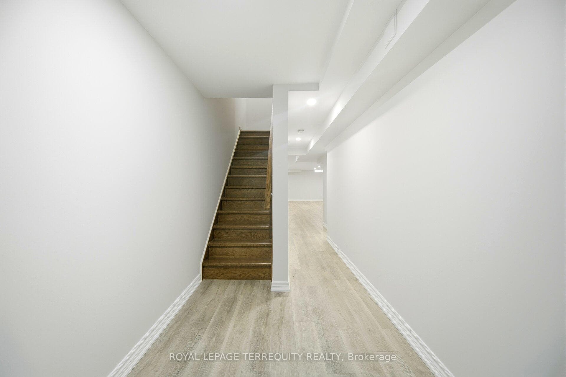 86 Hatton Garden Road photo 36