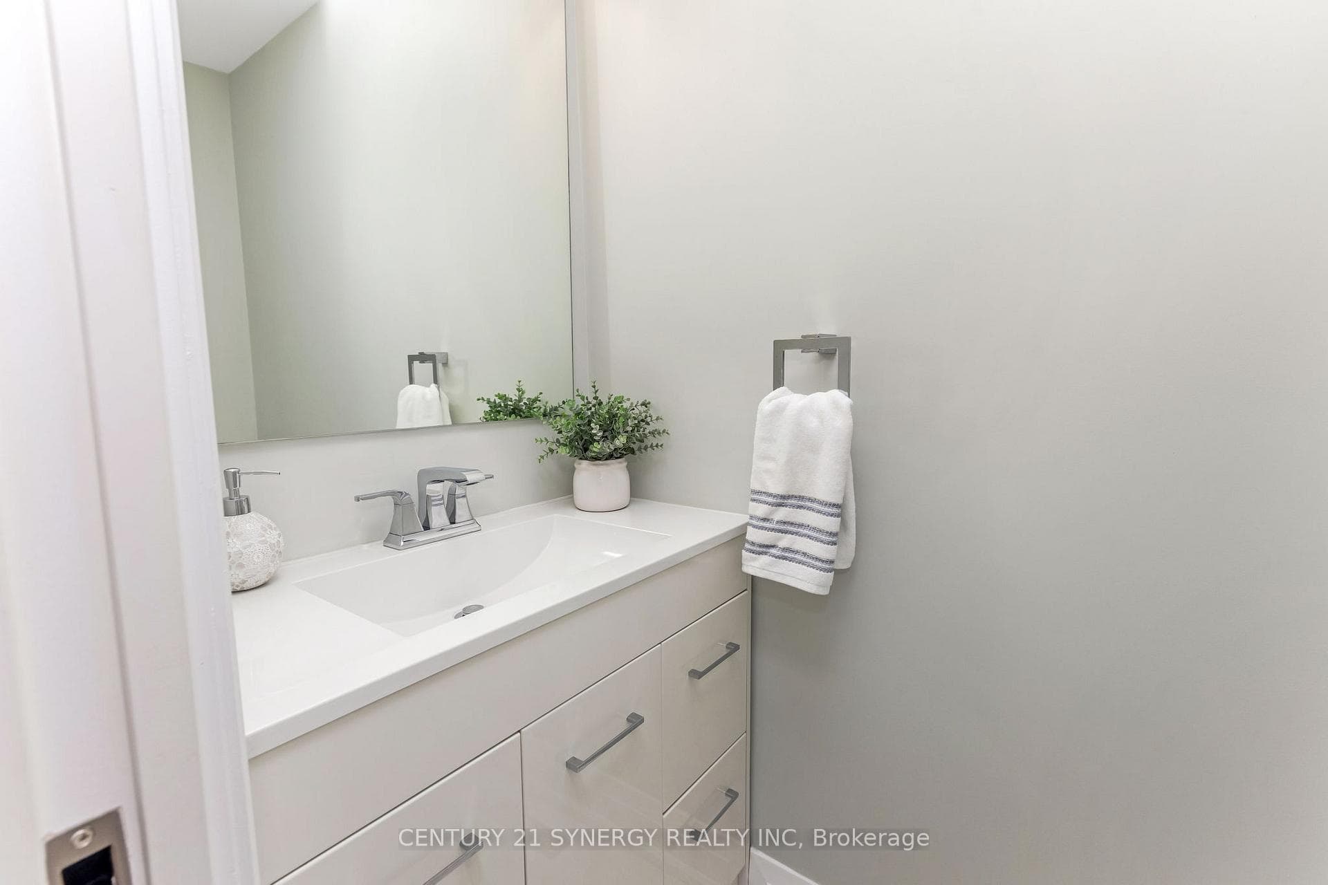 Powder Room