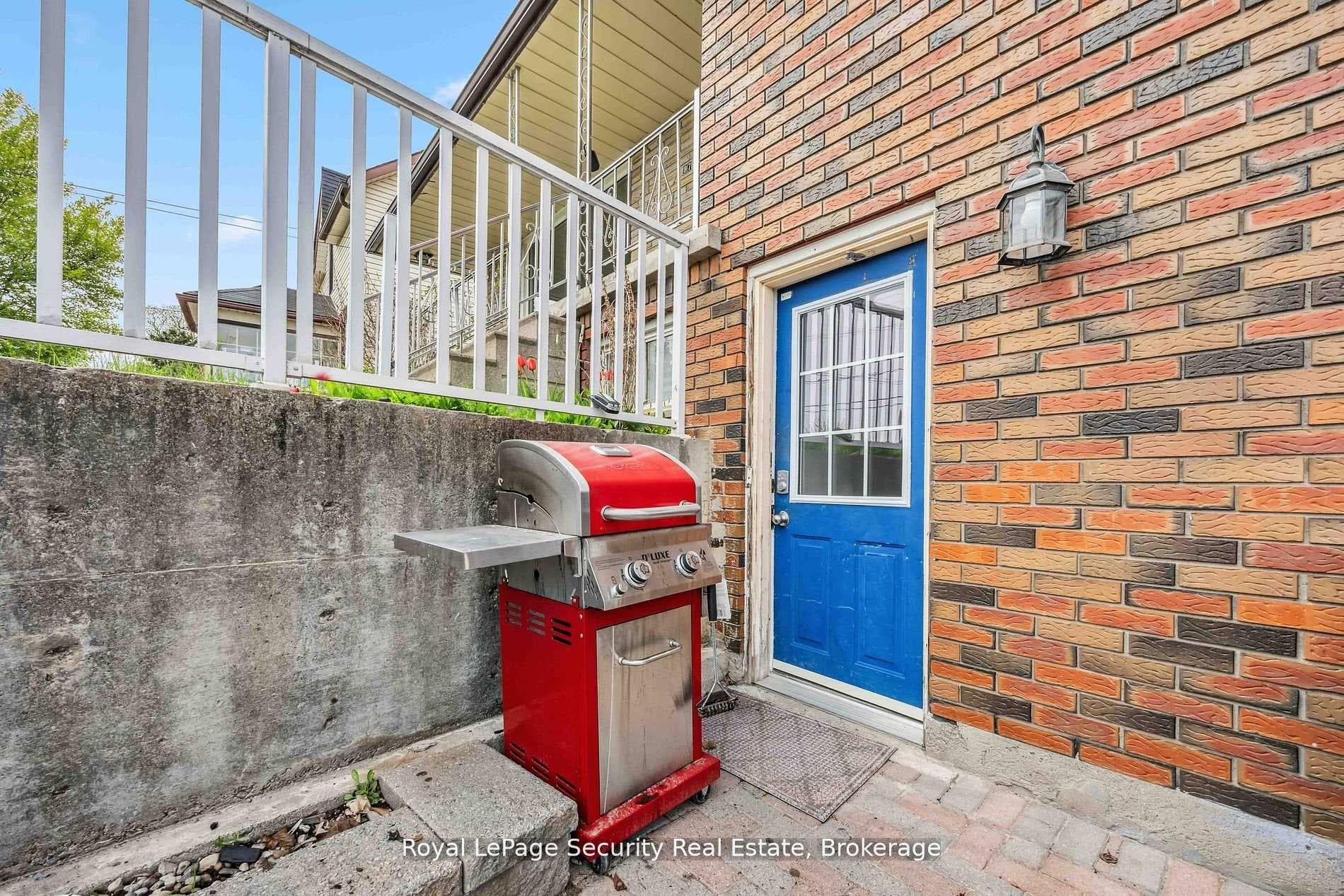 97 John Street Unit 2 photo 12