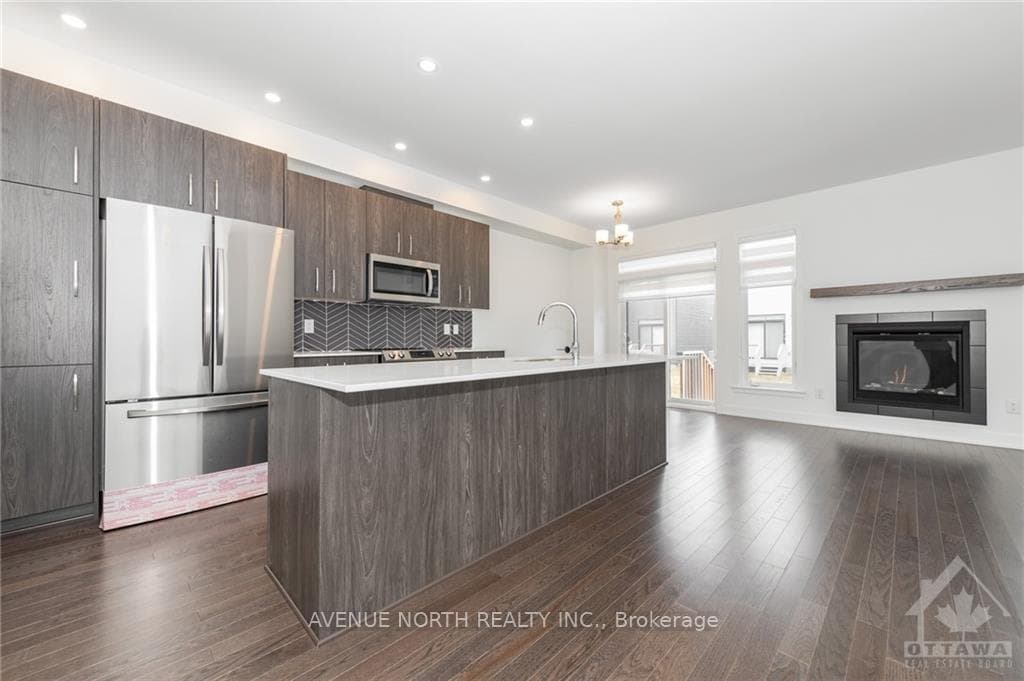 680 ODYSSEY Way photo 5