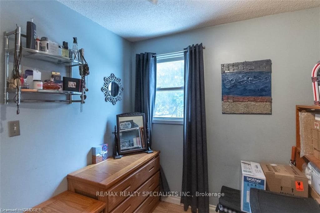 9697 Dickenson Road photo 16