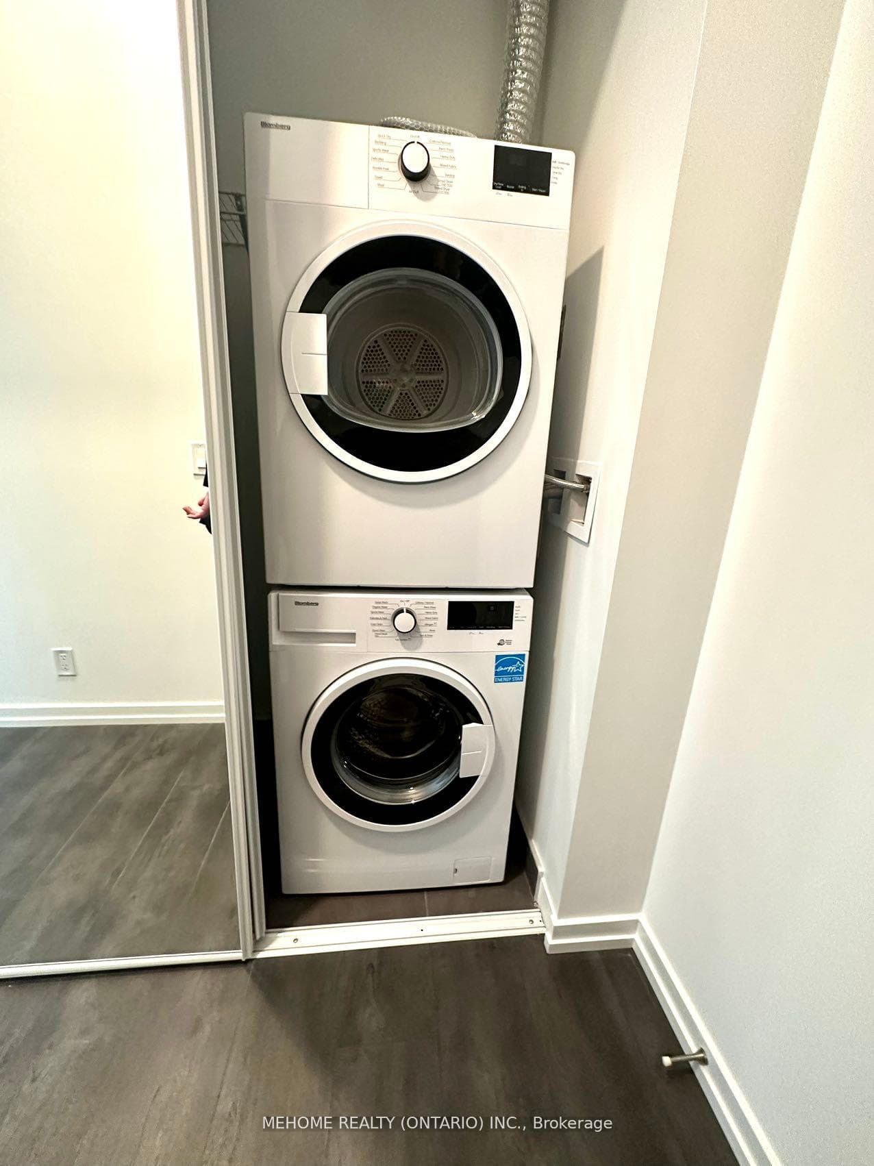 7890 Jane Street Unit 311 photo 10