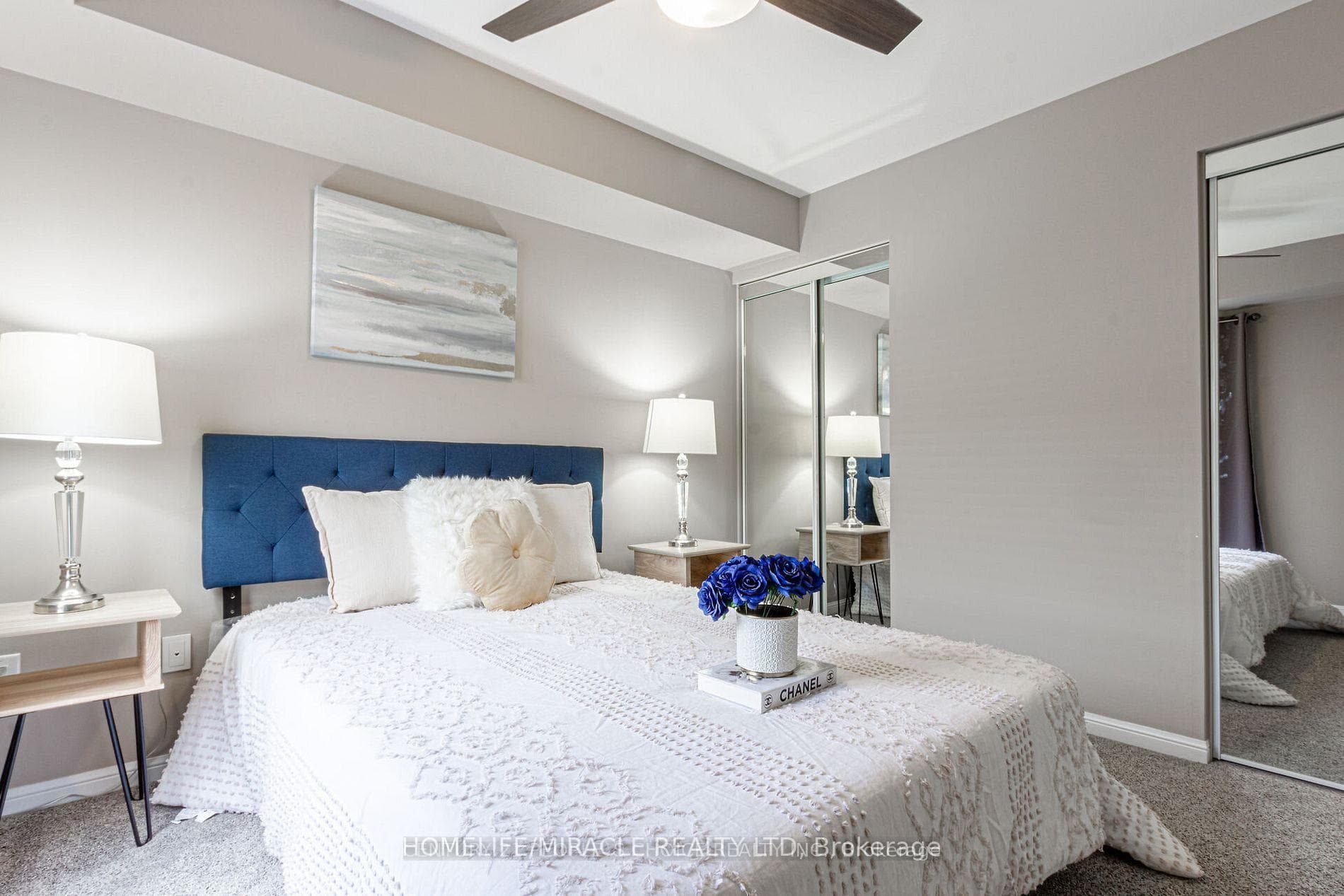 1045 Nadalin Heights Unit 211 photo 8